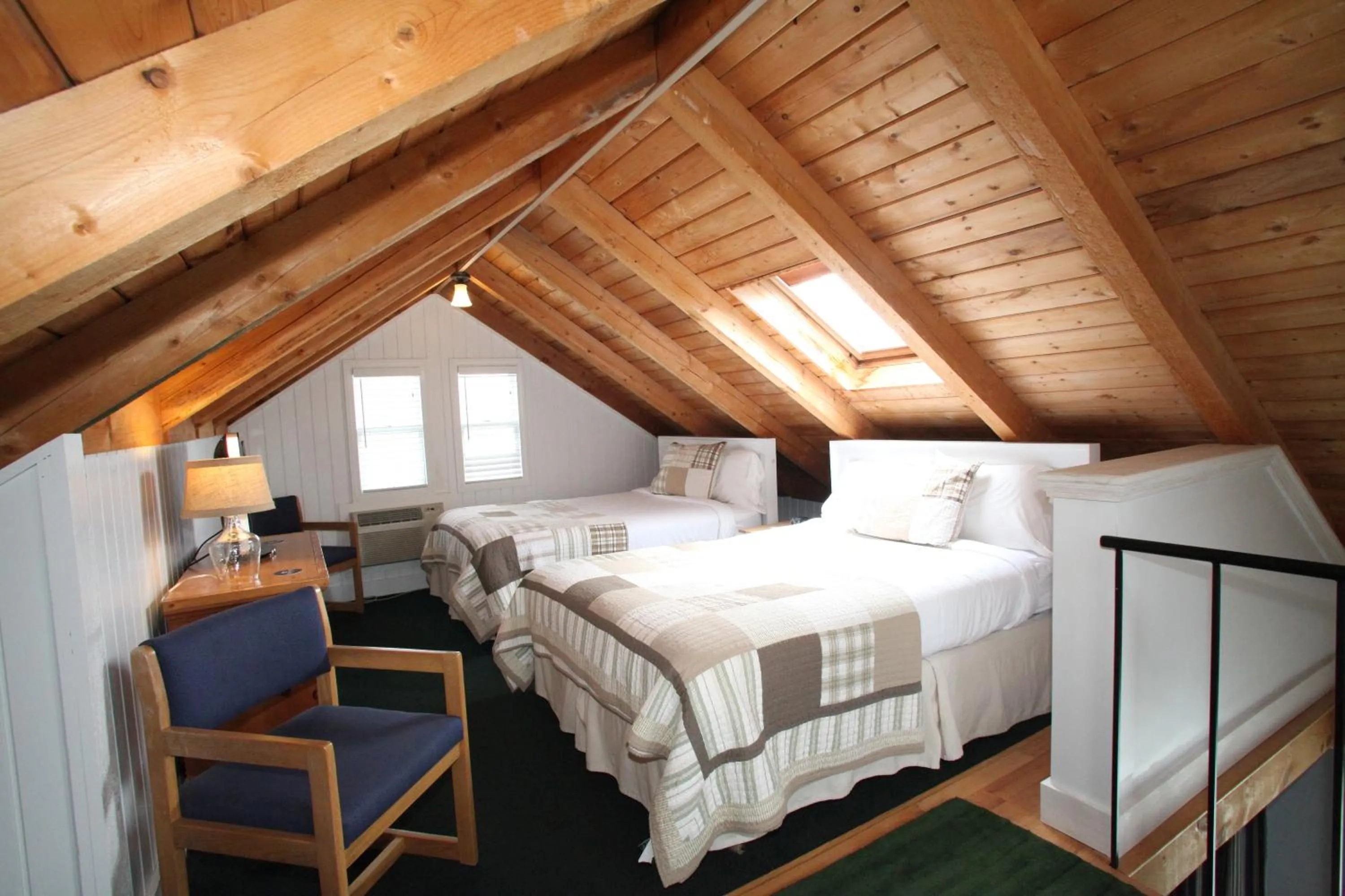 Bedroom, Bed in Glen Cove Inn & Suites Rockport