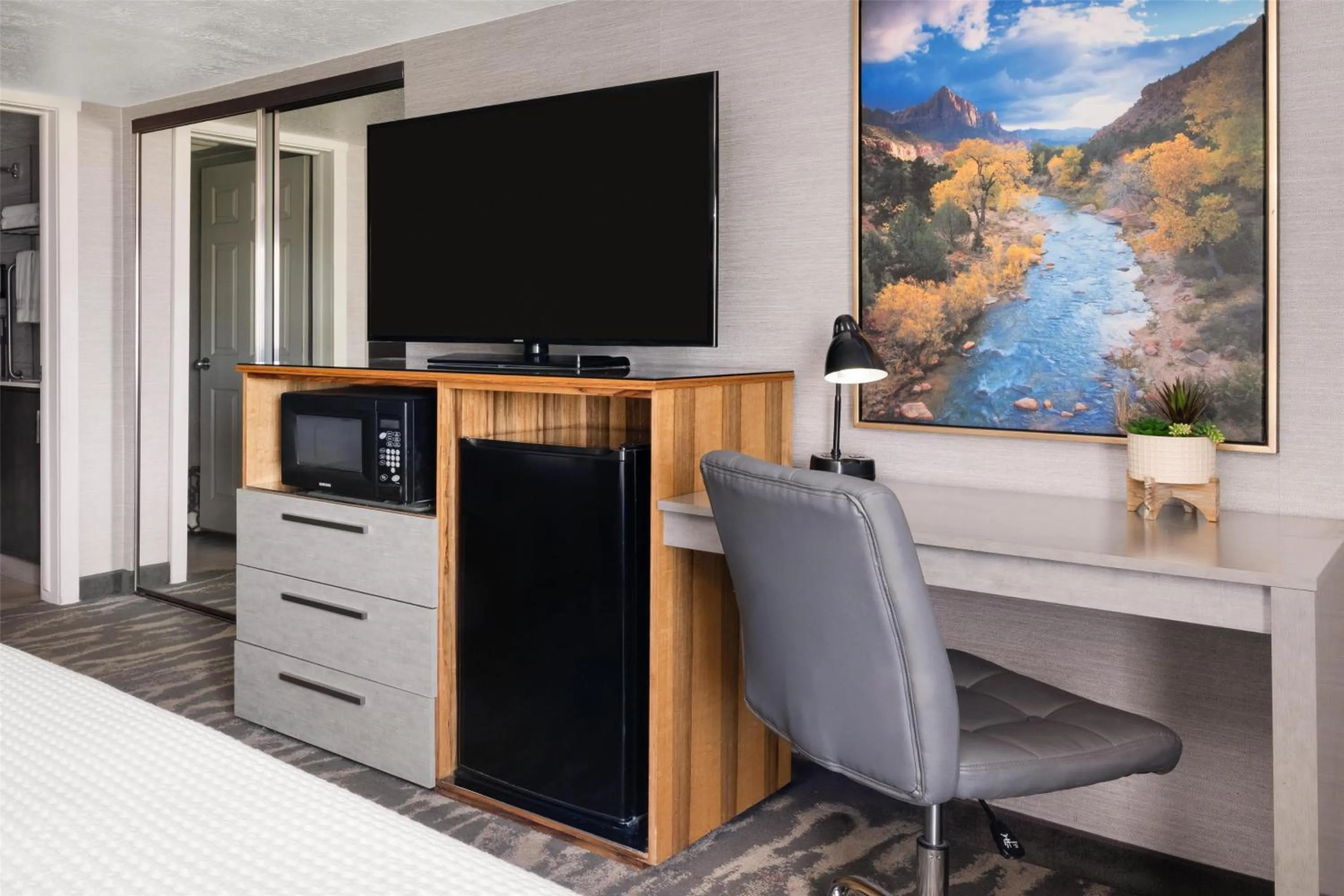 Bedroom in Aiden by Best Western St George