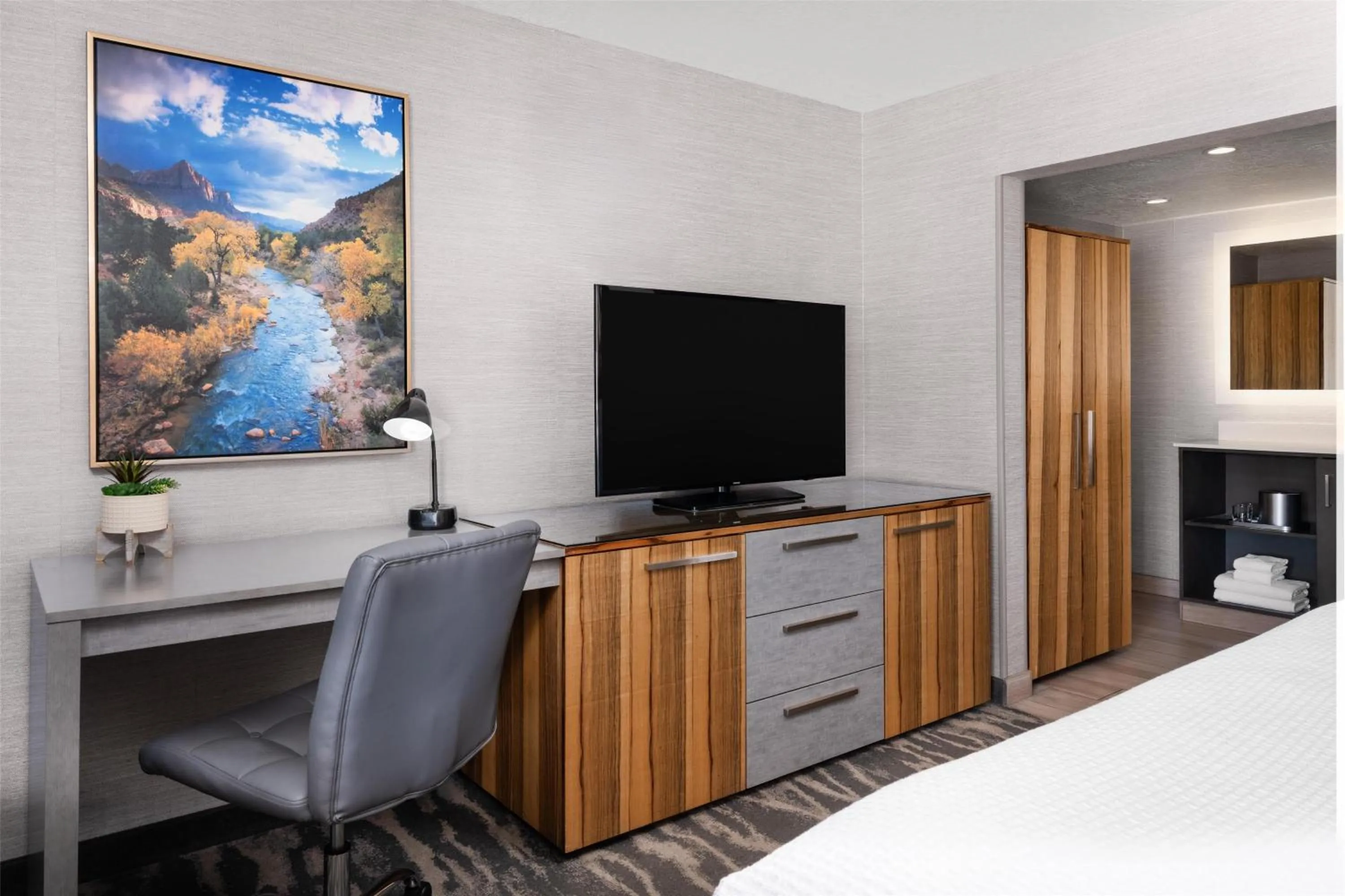 Bedroom in Aiden by Best Western St George