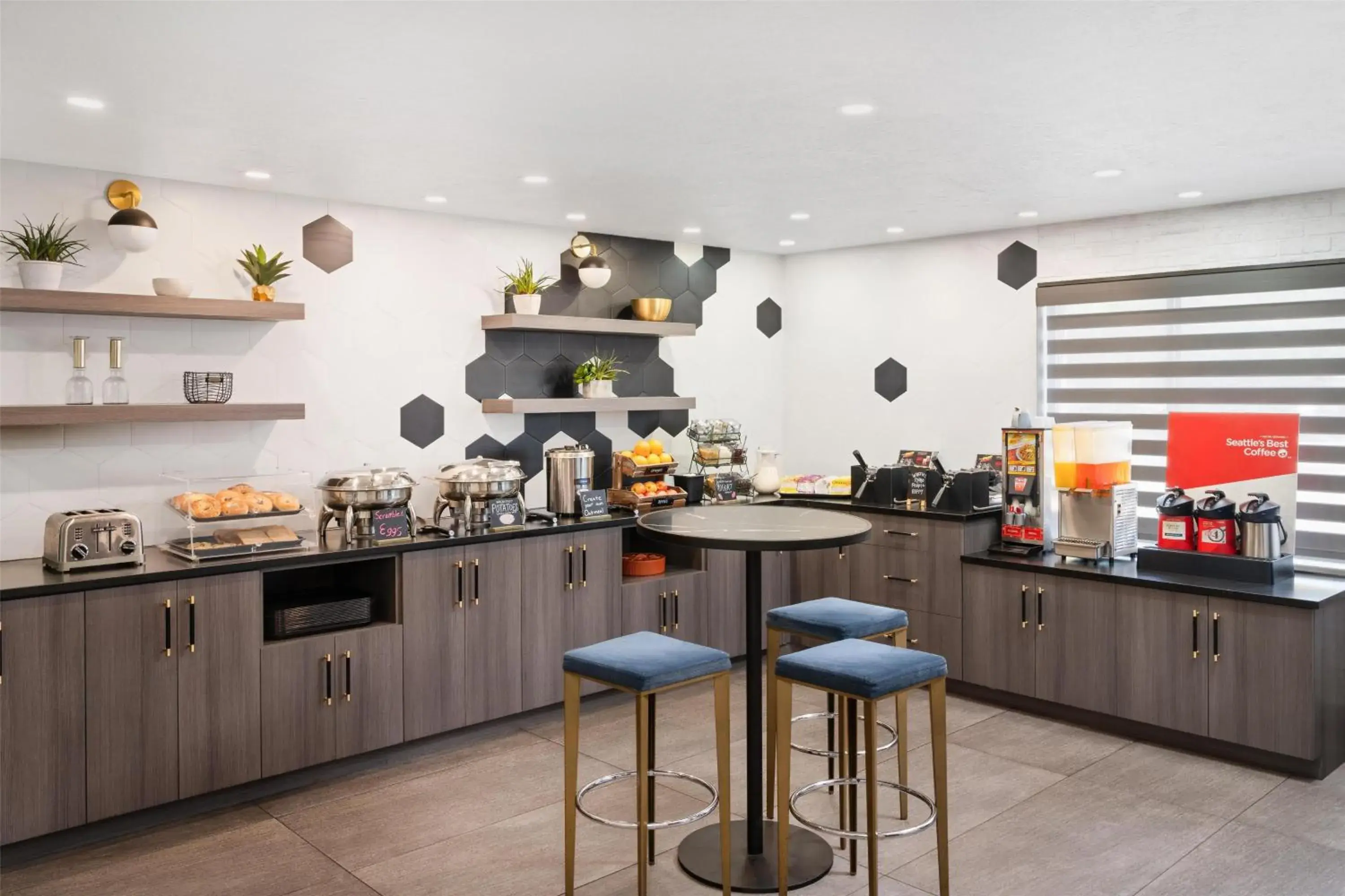 Breakfast in Aiden by Best Western St George Breakfast in Aiden by Best Western St George