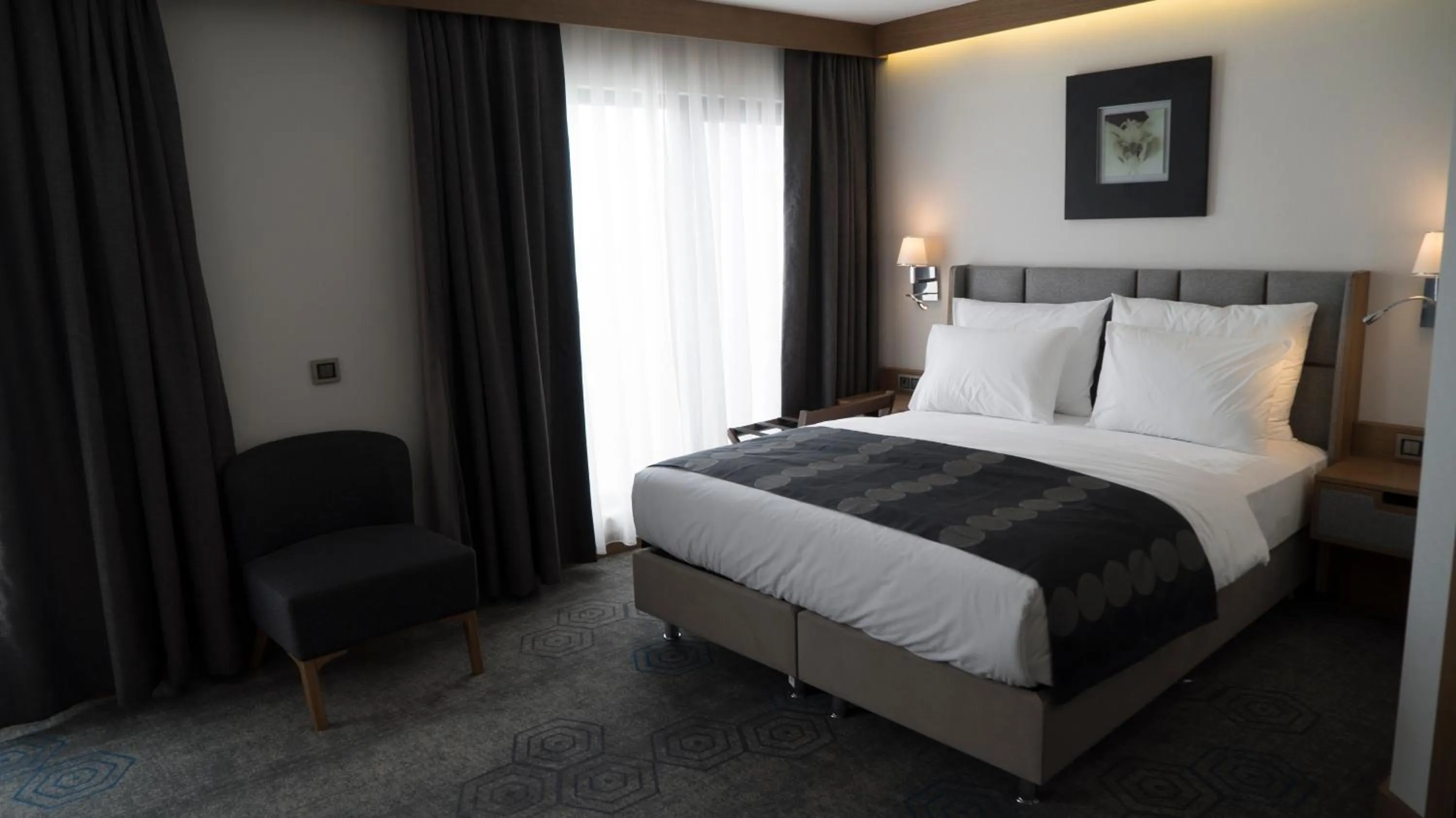 Bed in Yuksel Istanbul Yenikapı Hotel