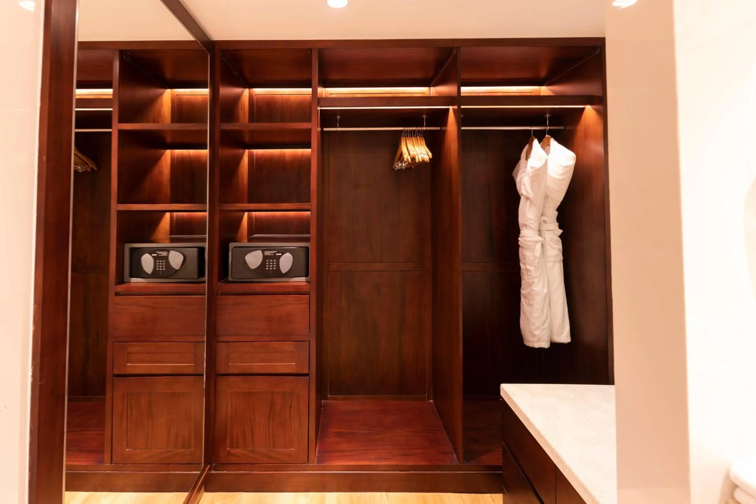 Area and facilities in Taj Samudra, Colombo