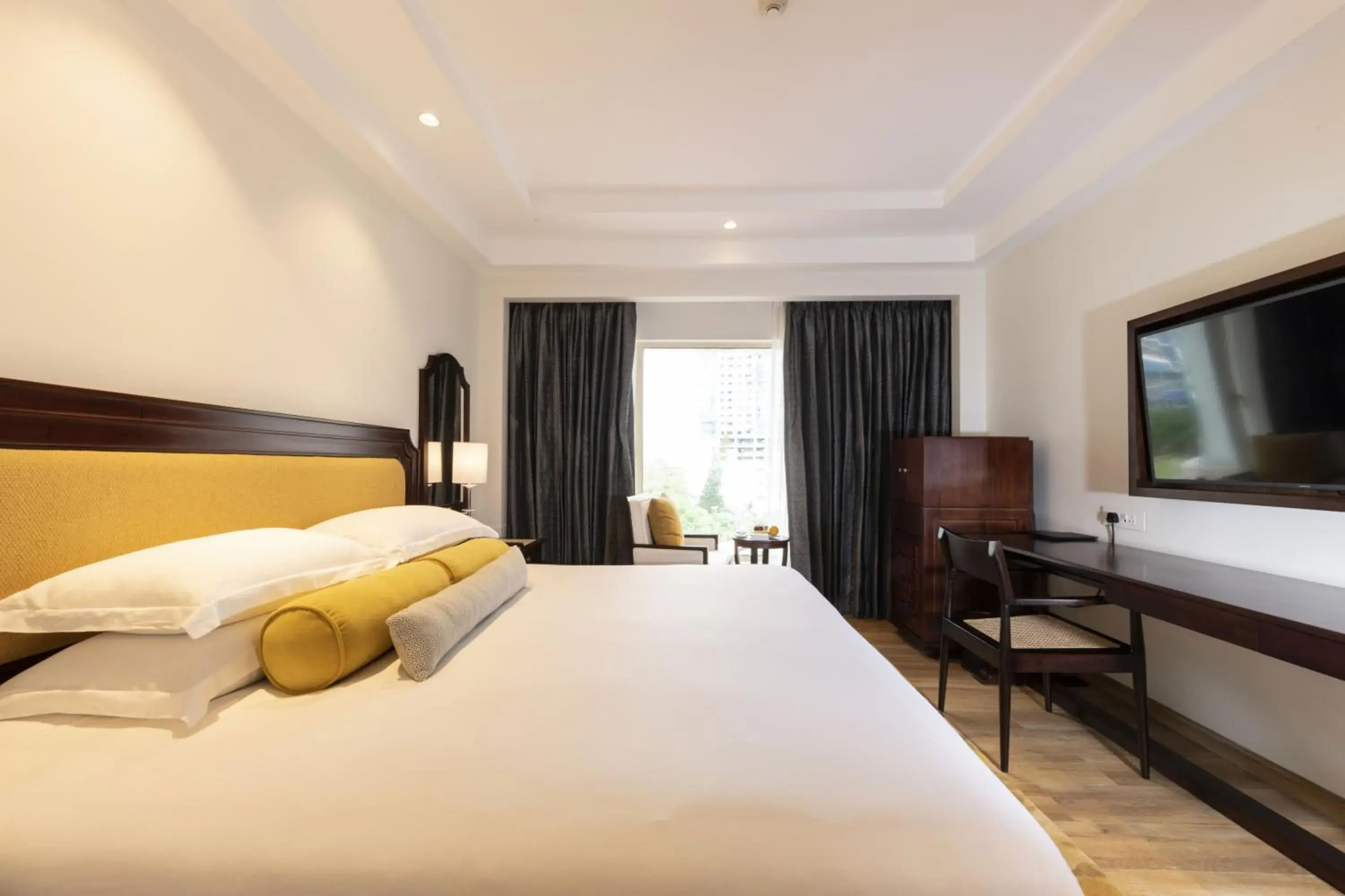 Bedroom, Bed in Taj Samudra, Colombo Bedroom, Bed in Taj Samudra, Colombo