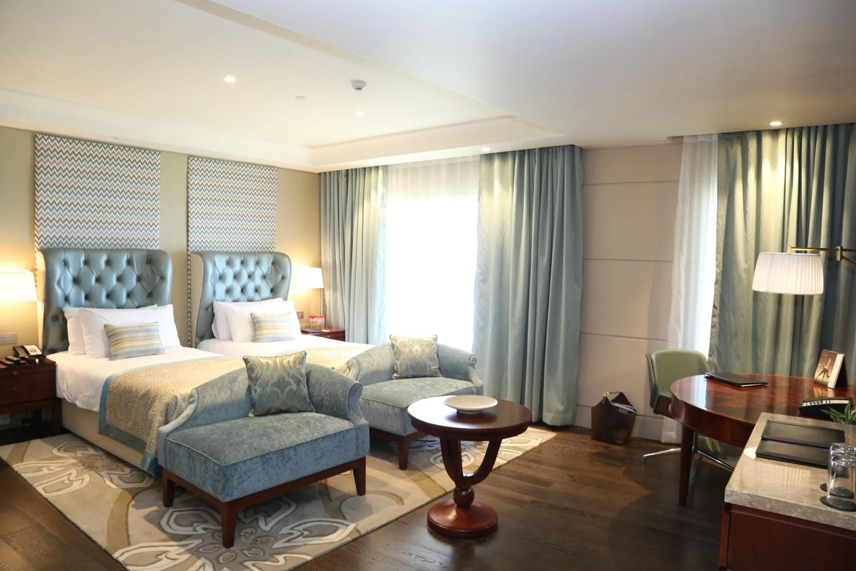 Day, Bed in Taj Samudra, Colombo