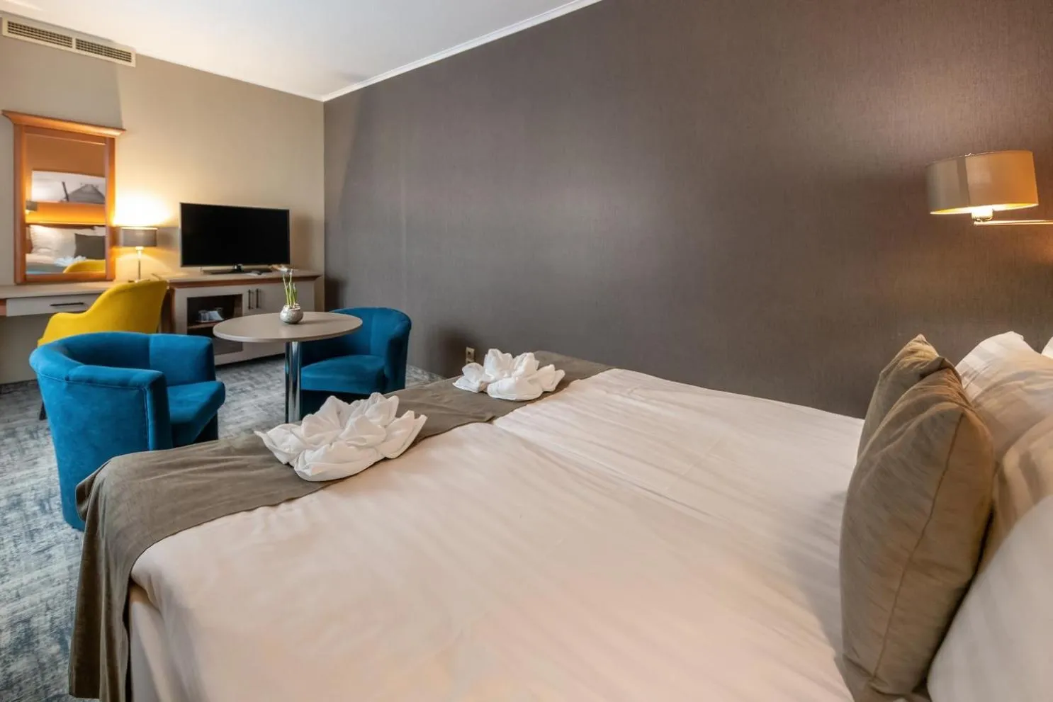 Bedroom, Bed in Balneo Hotel Zsori Thermal & Wellness