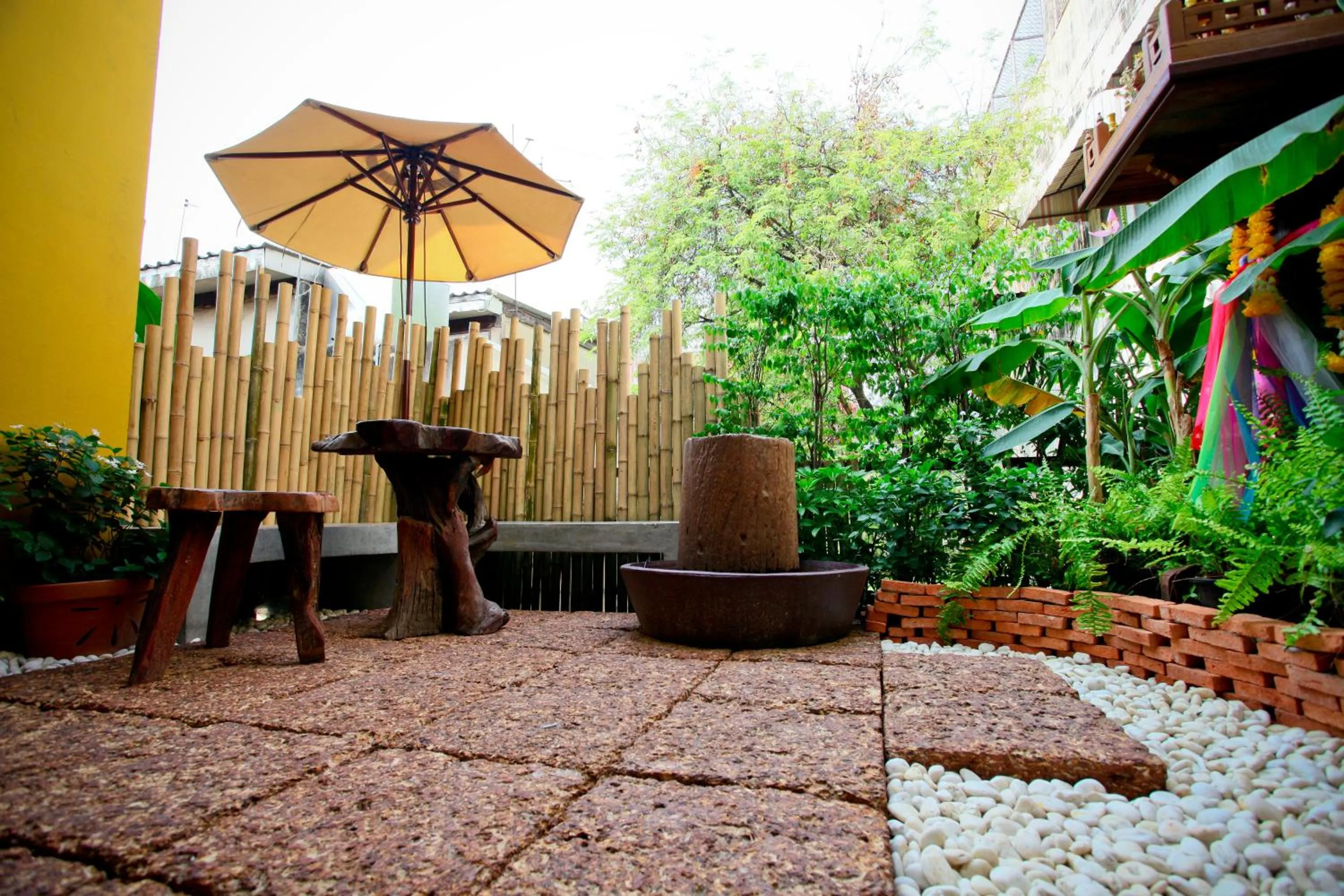 Patio in Nappark Hostel @Khao San