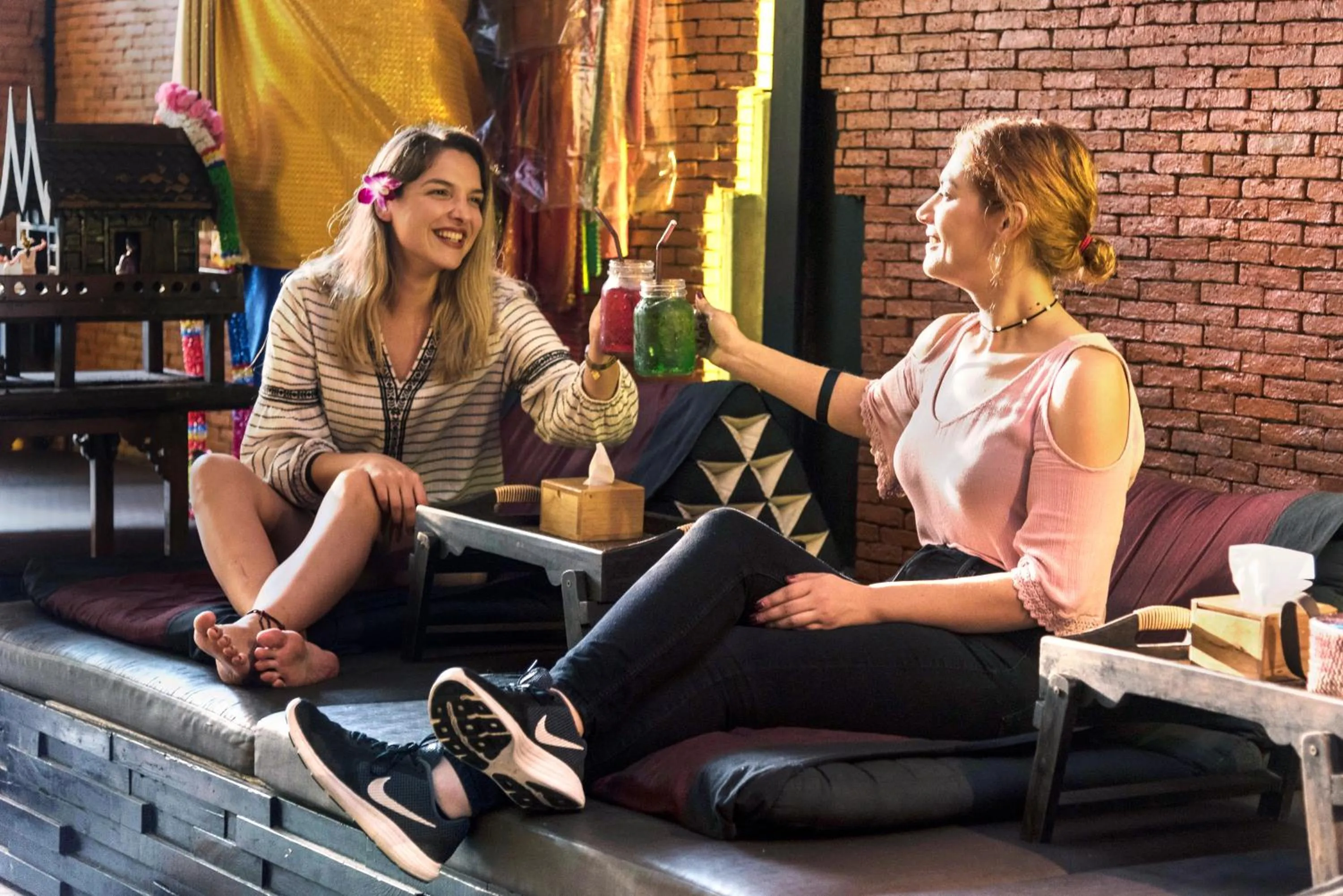 Entertainment in Nappark Hostel @Khao San