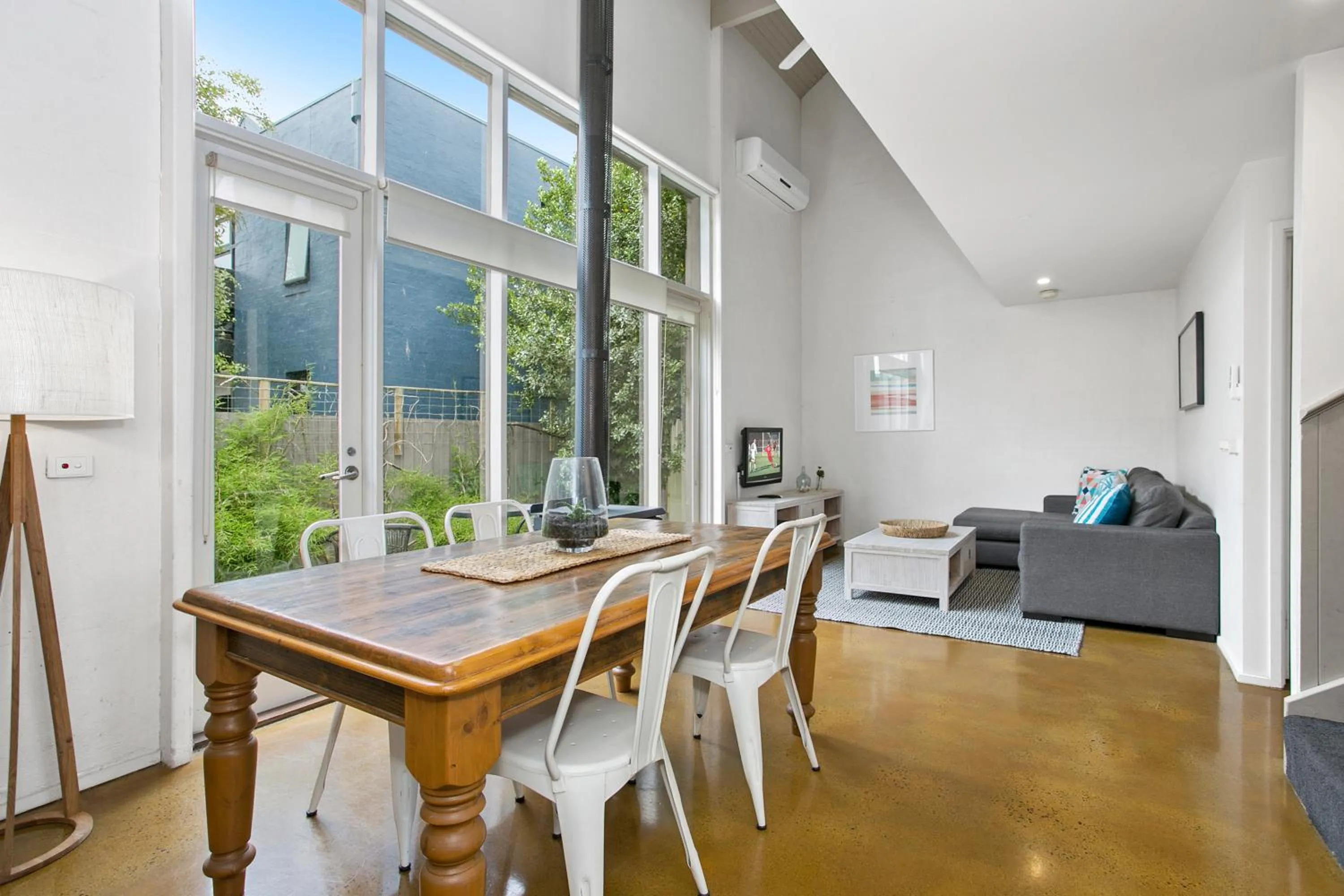 Dining area in Terrace Lofts Apartments
