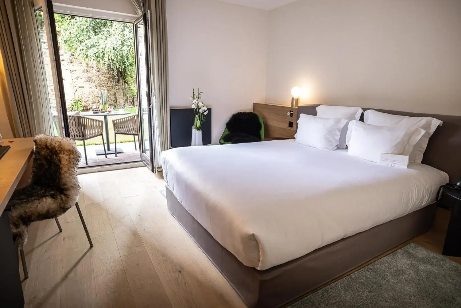 Chambard Double Room in Relais et Châteaux Le Chambard Chambard Double Room in Relais et Châteaux Le Chambard