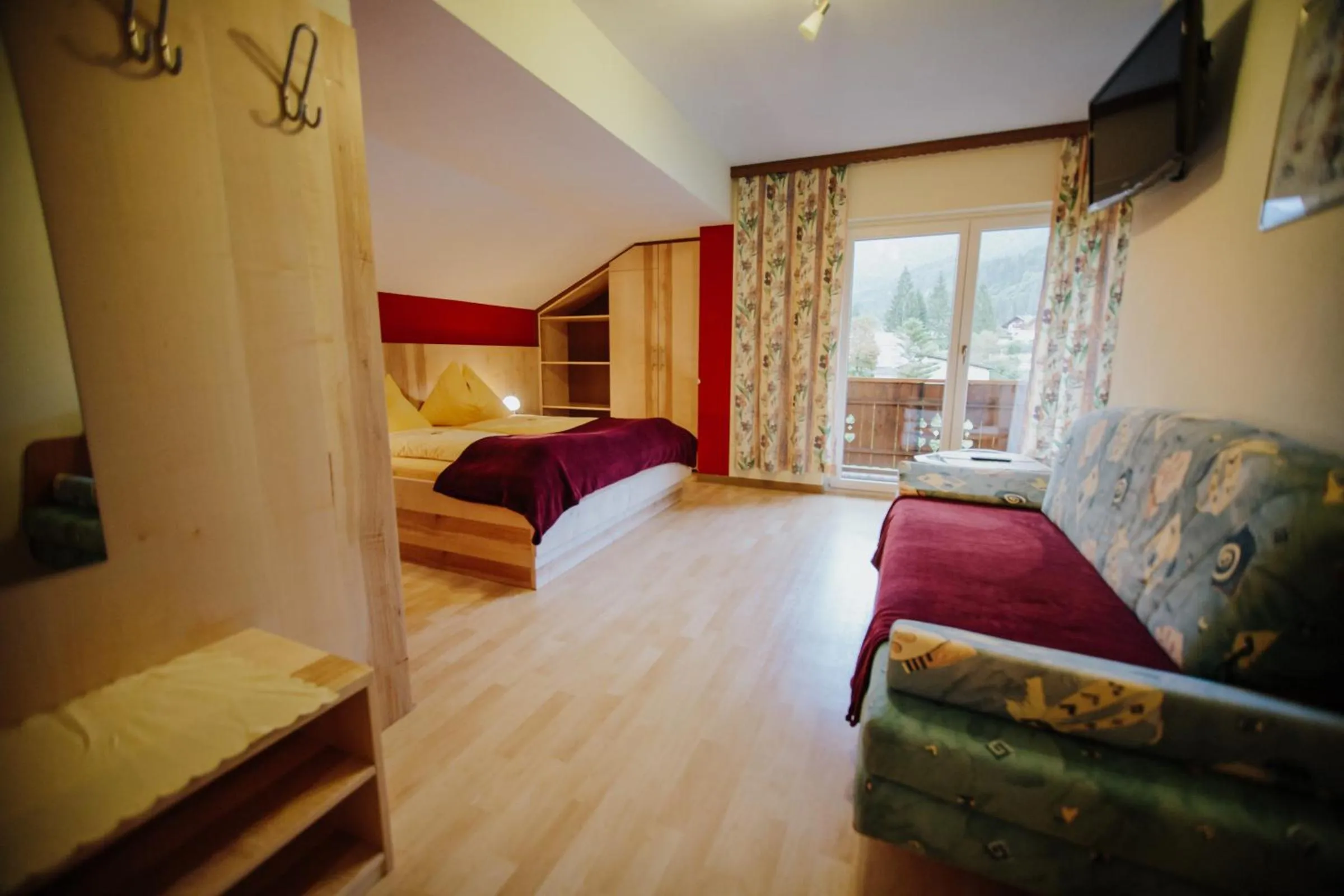 Bed in Hotel Garni Zerza