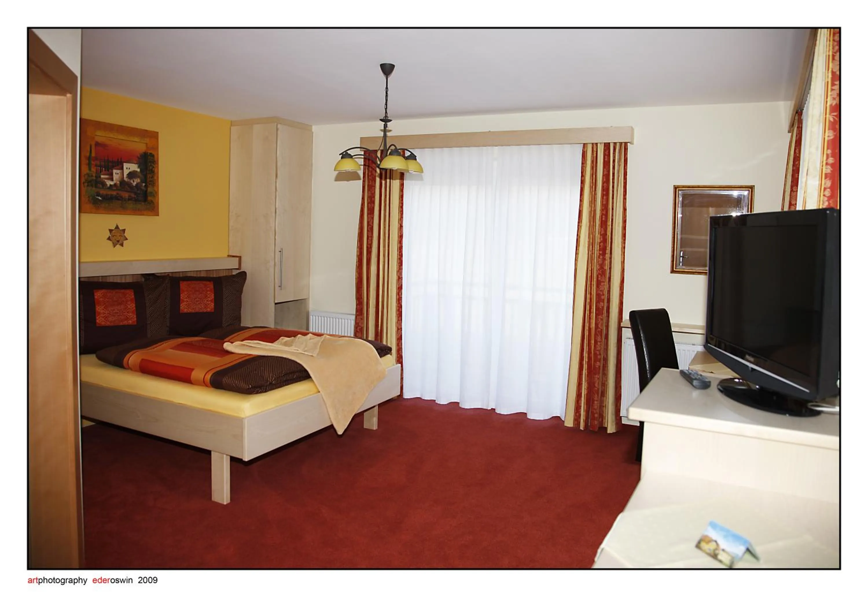 Bedroom, Bed in Hotel Garni Zerza