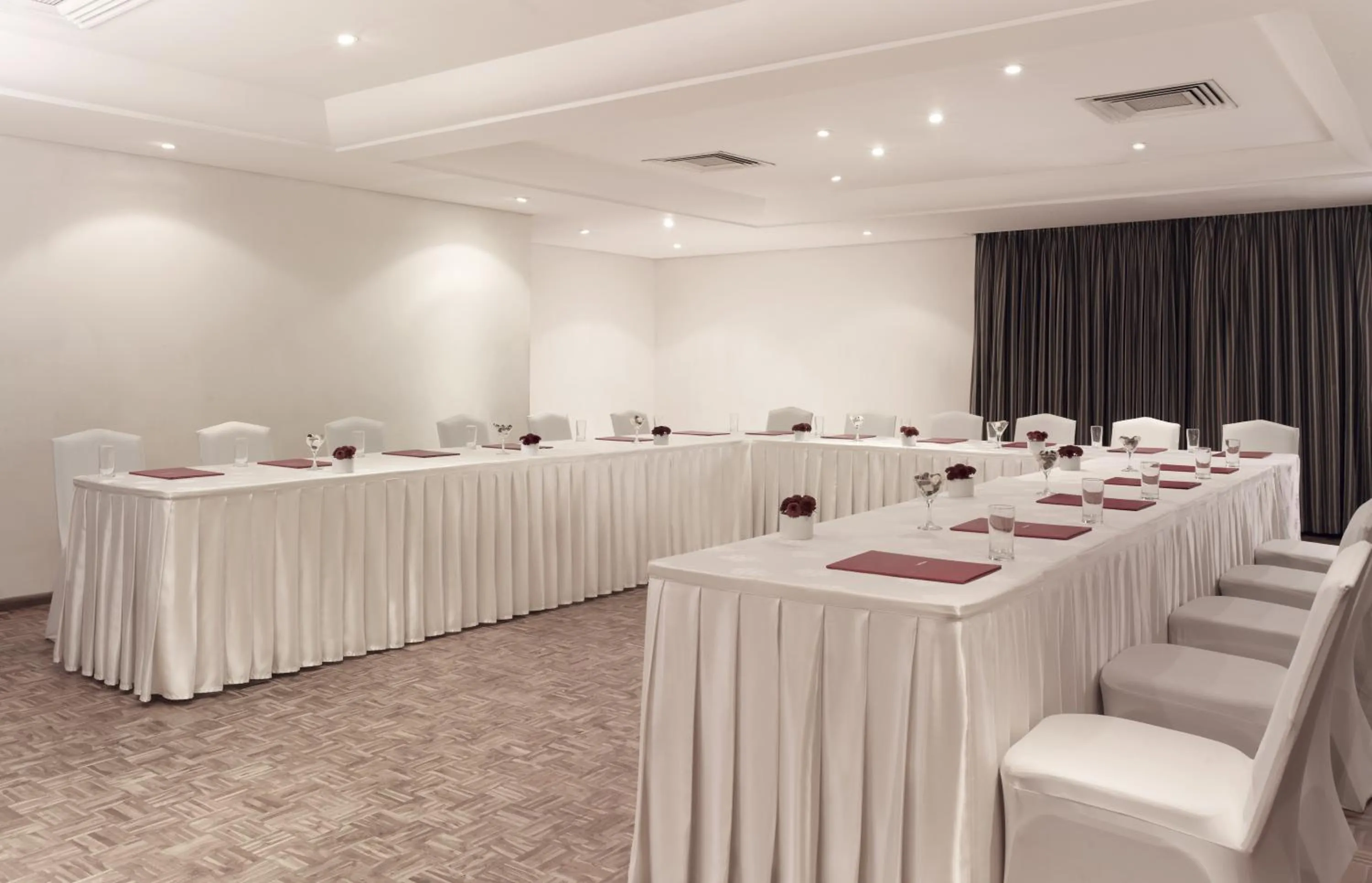 Banquet/Function facilities in Vivanta Colombo, Airport Garden