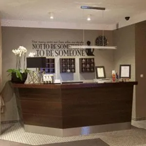 Lobby or reception in Comm Hotel Poznań Airport