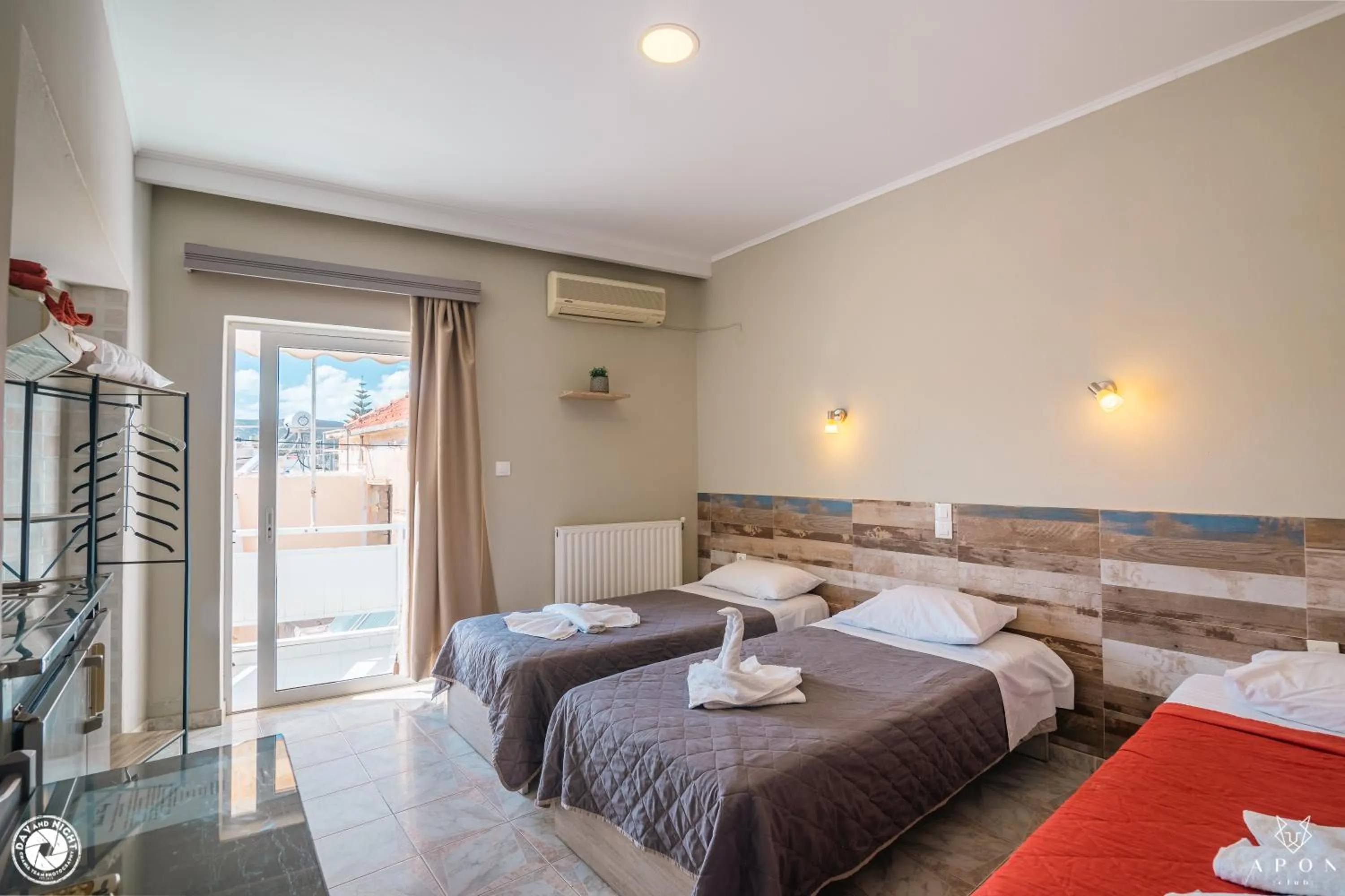 Bed in Bikakis Family Apartments