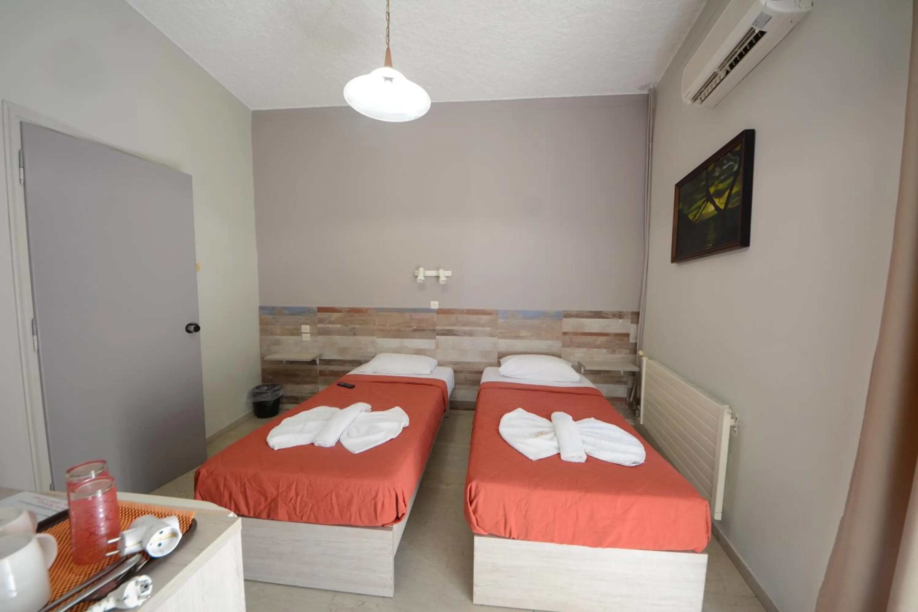 Bed in Bikakis Family Apartments