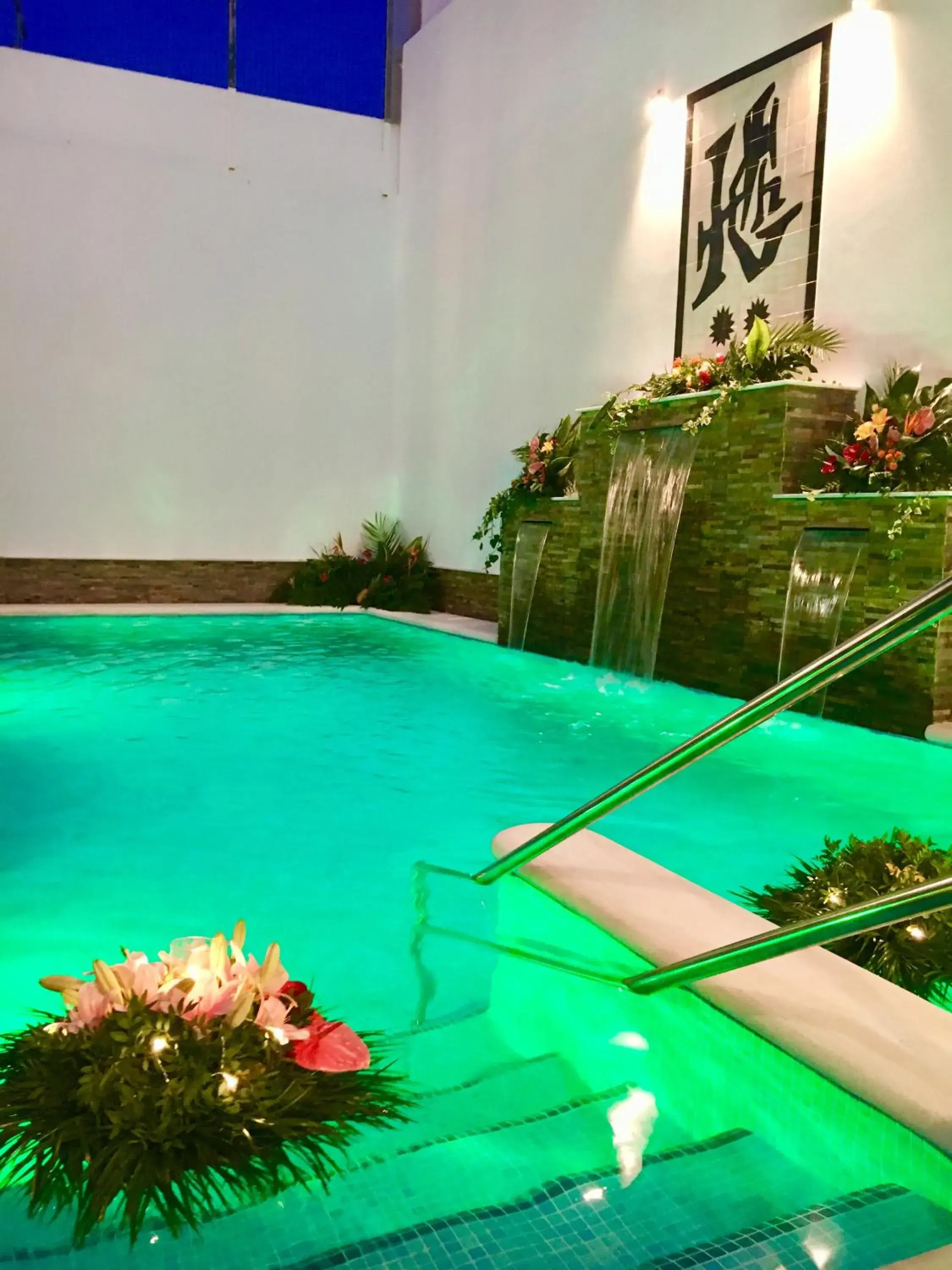 Pool view in Hotel Chipiona Pool view in Hotel Chipiona