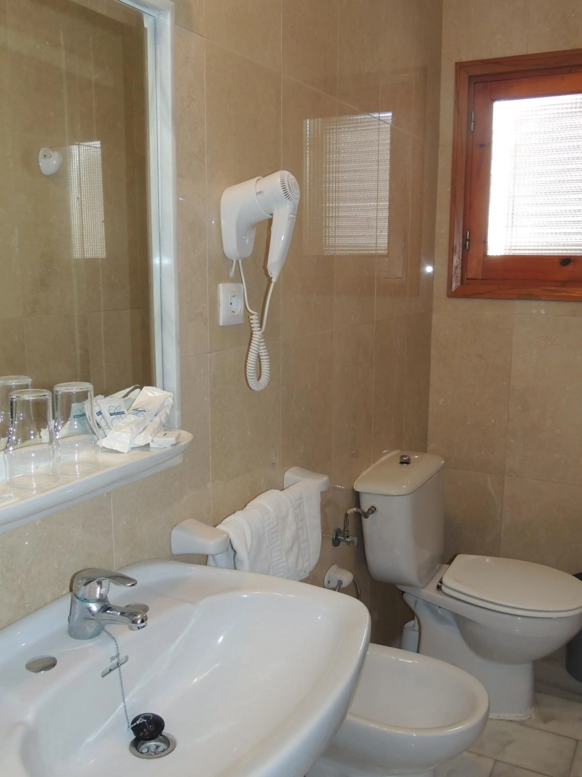 Shower in Hotel Chipiona