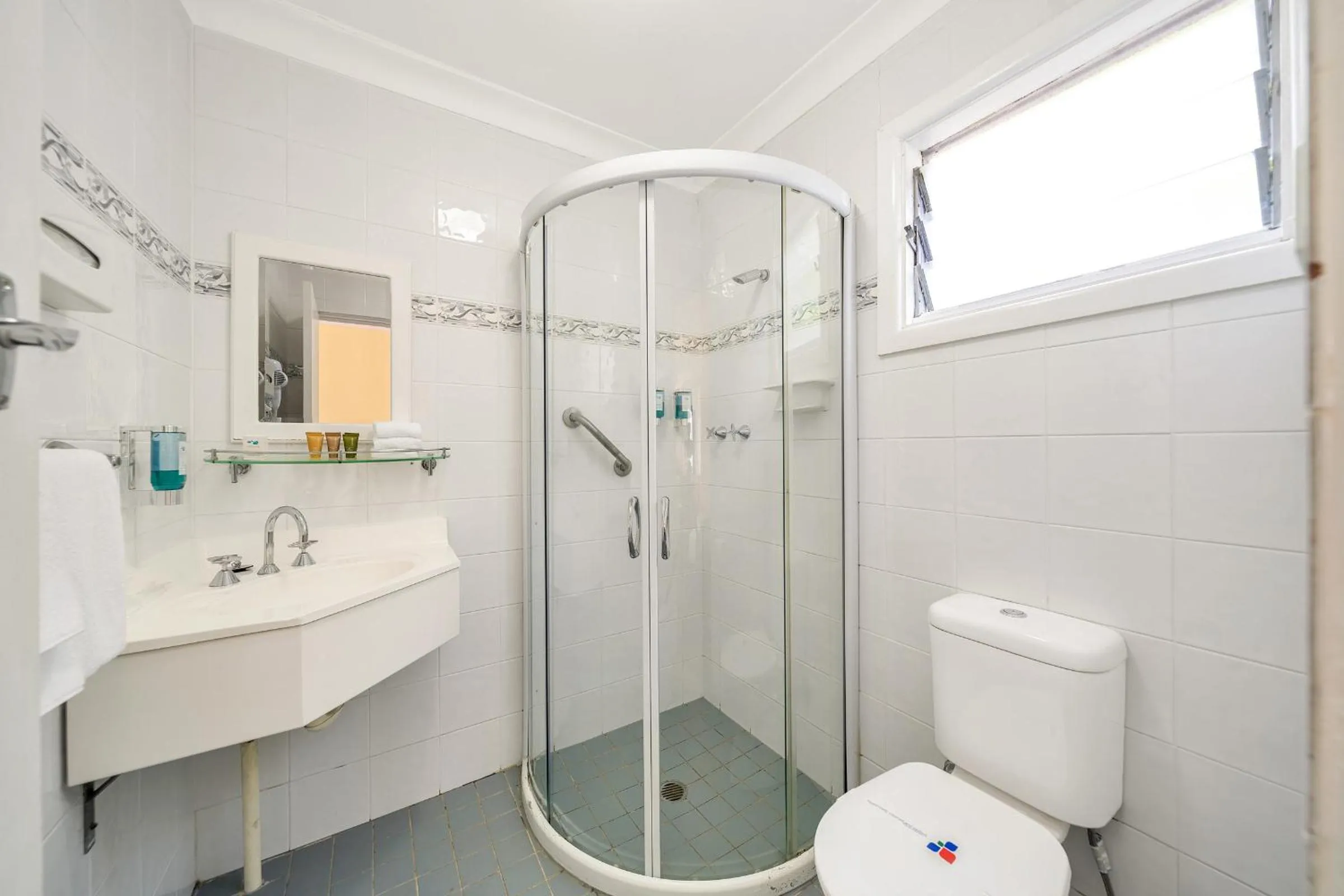 Shower in Kiama Motel 617