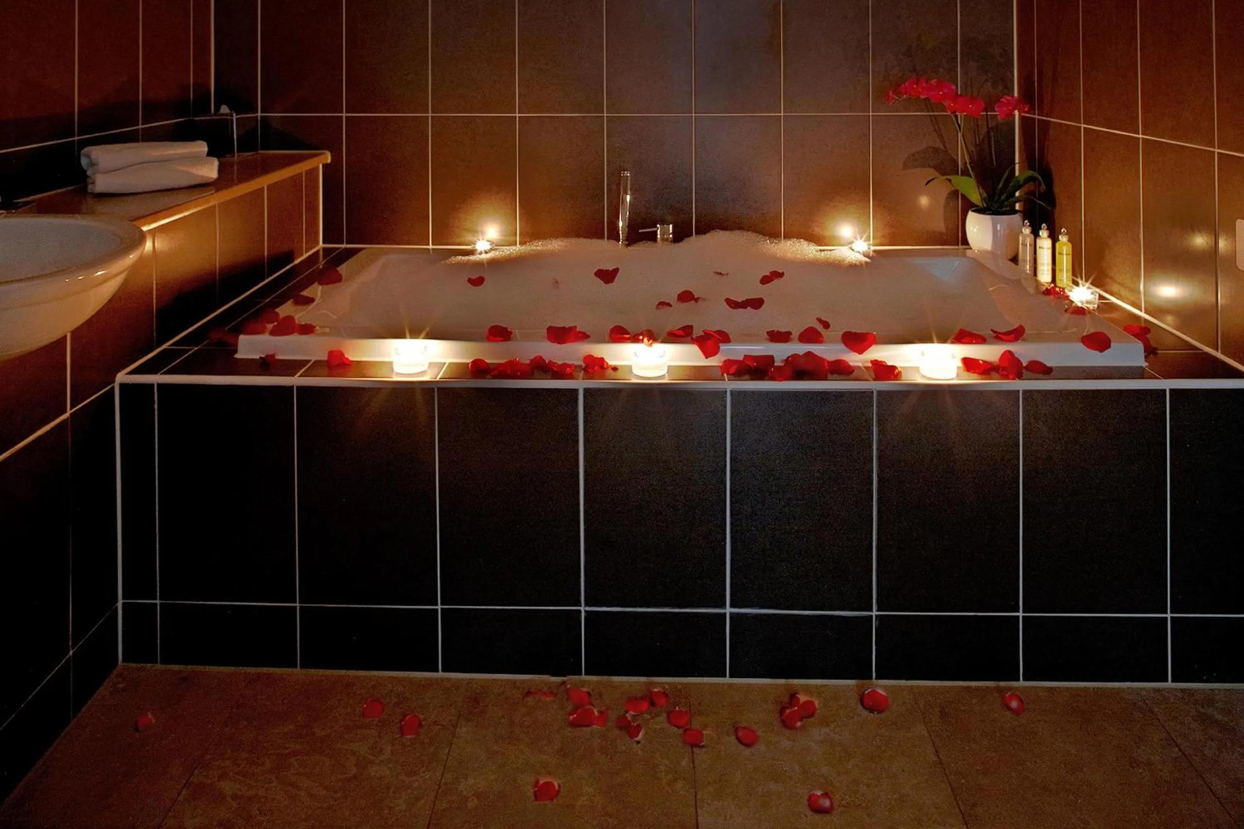 Bathroom in St Mellion Estate