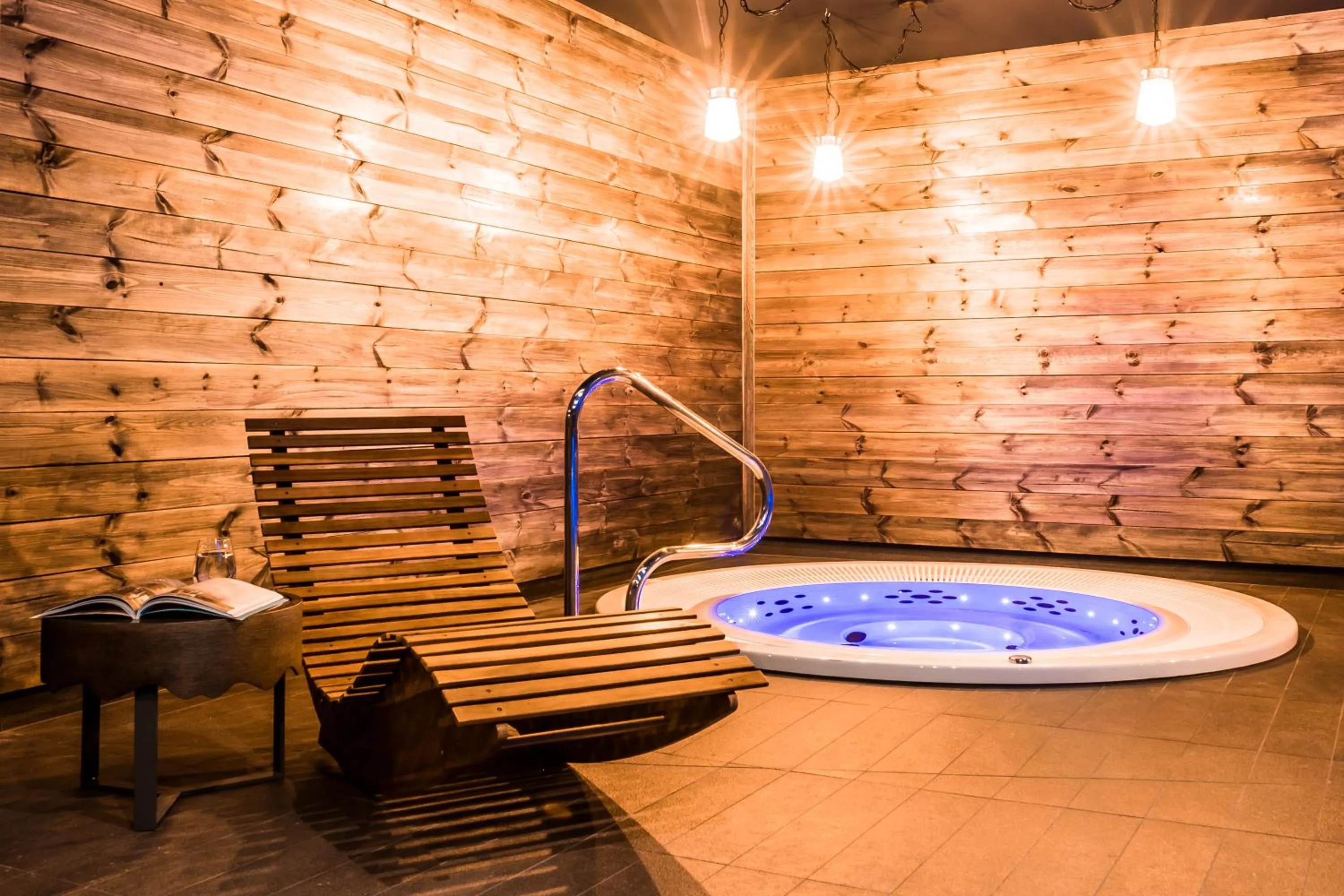 Swimming pool in Rezydencja NOVA na Gubałówce