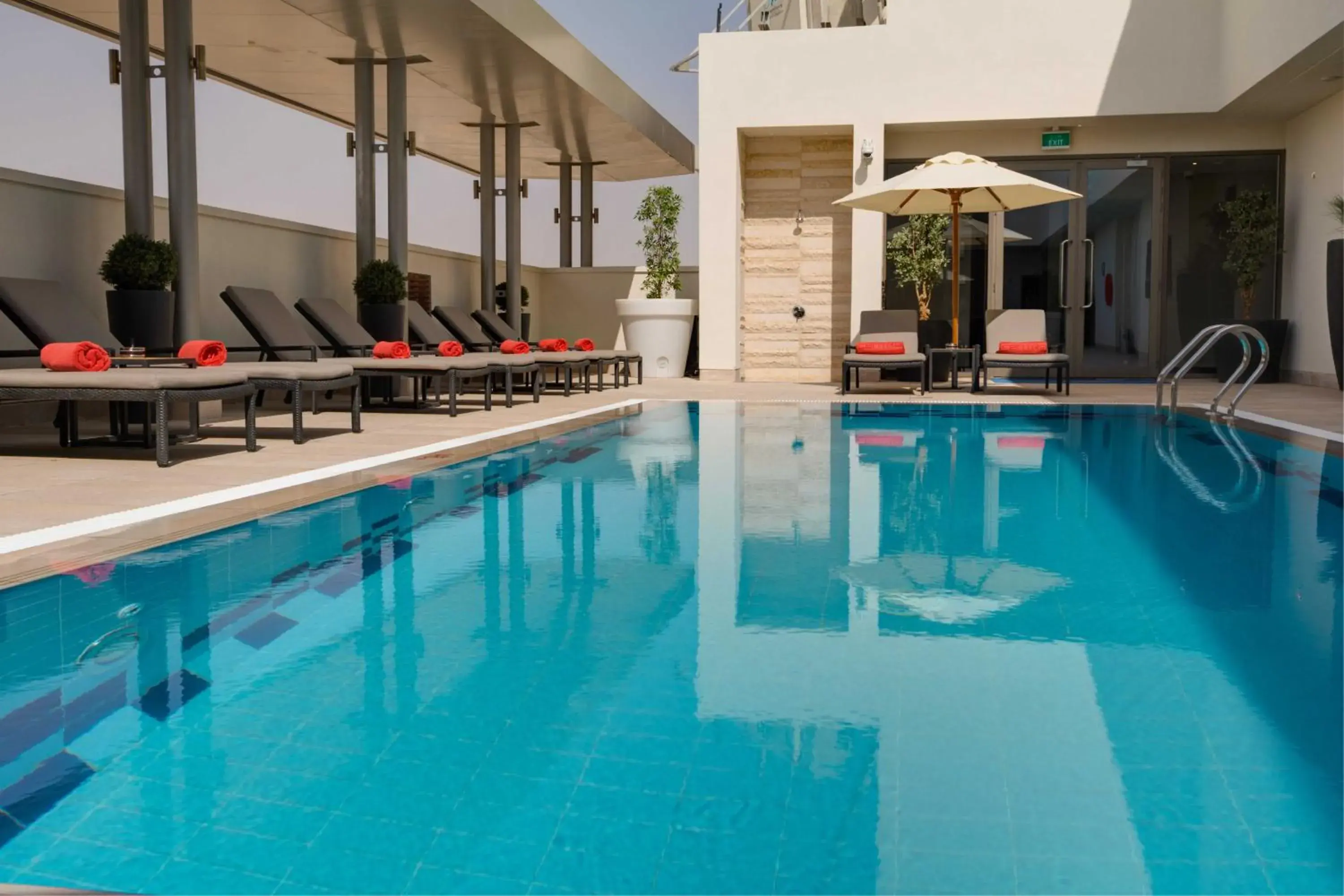 Swimming pool in Centro Waha by Rotana Swimming pool in Centro Waha by Rotana