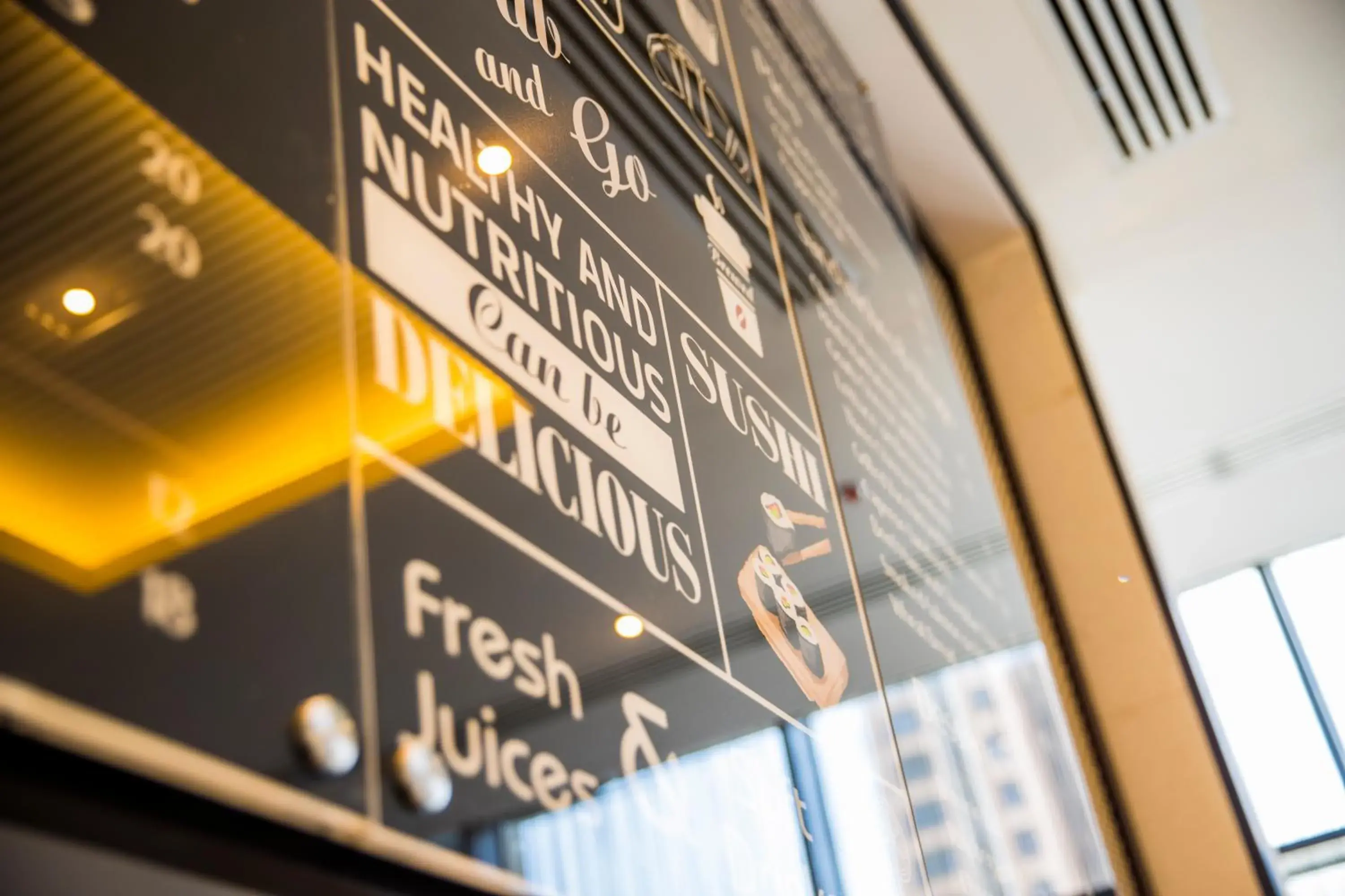 Restaurant/places to eat in Centro Waha by Rotana Restaurant/places to eat in Centro Waha by Rotana