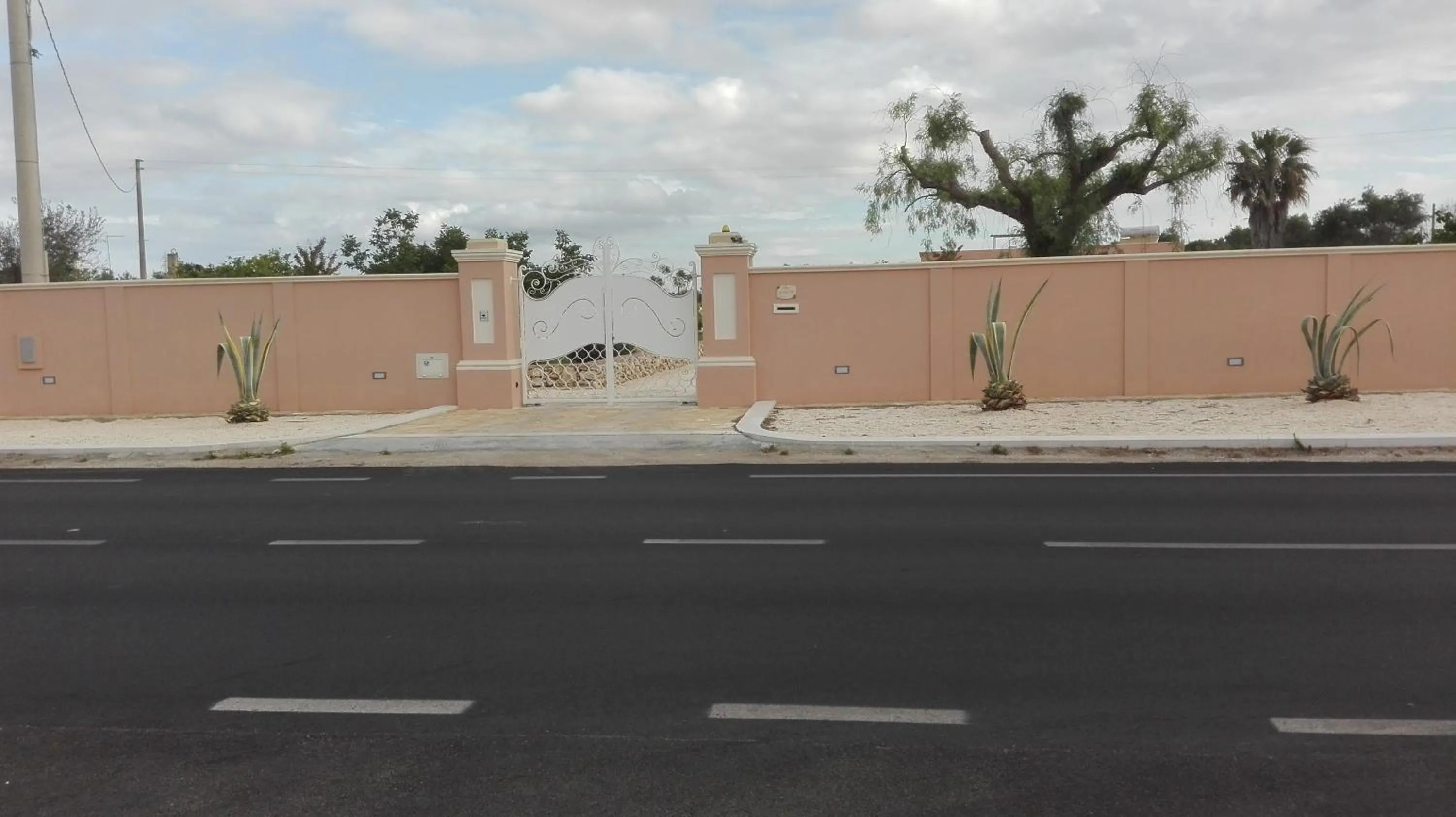Facade/entrance in Tenuta Arate
