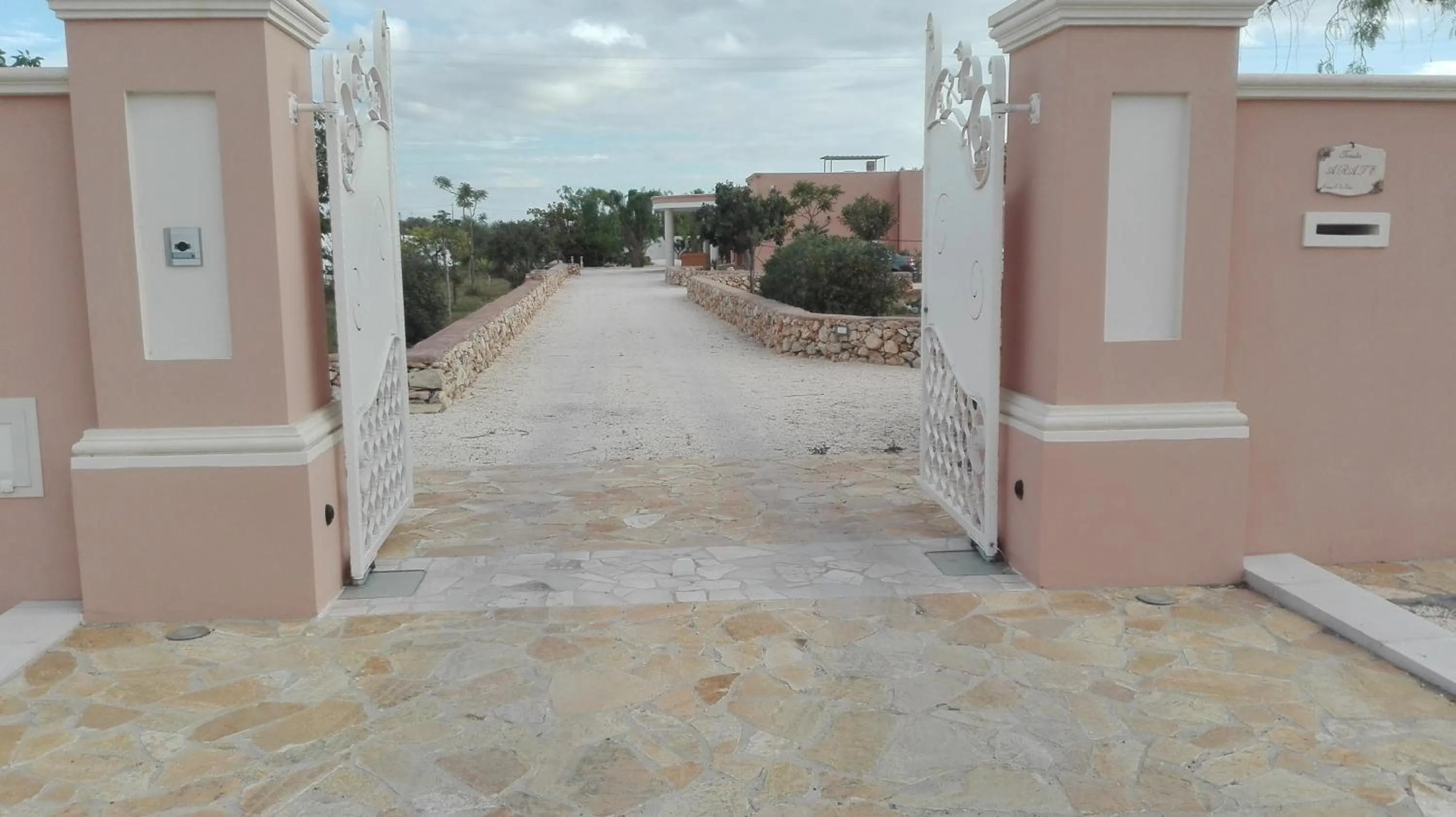Facade/entrance in Tenuta Arate