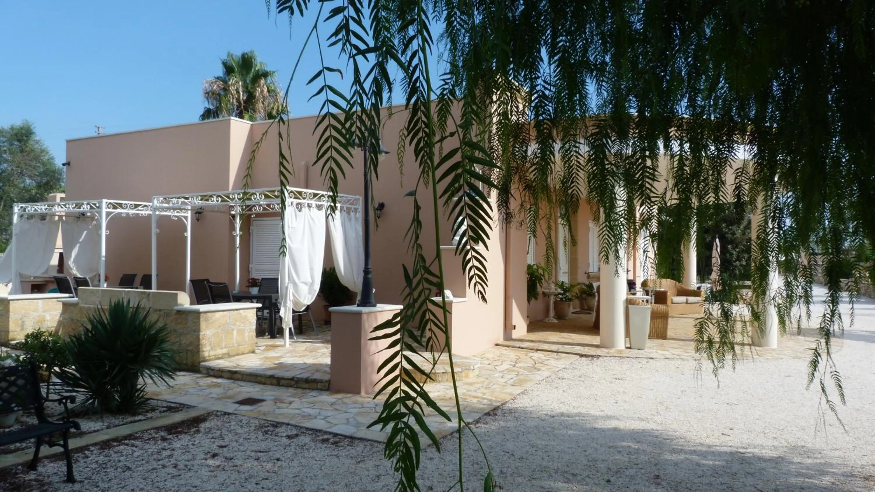 Property building in Tenuta Arate