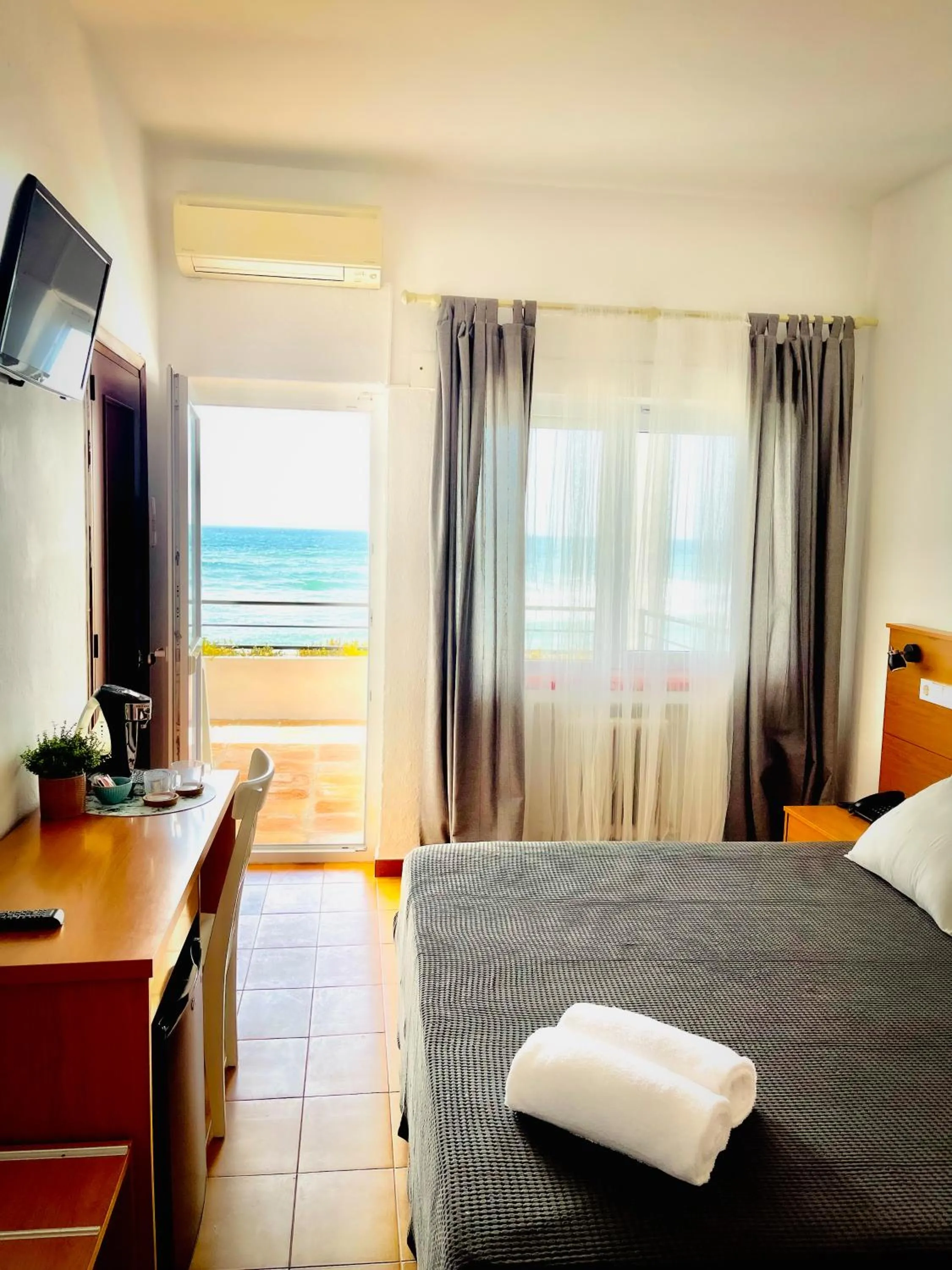 Bedroom, Bed in Hotel Patricia