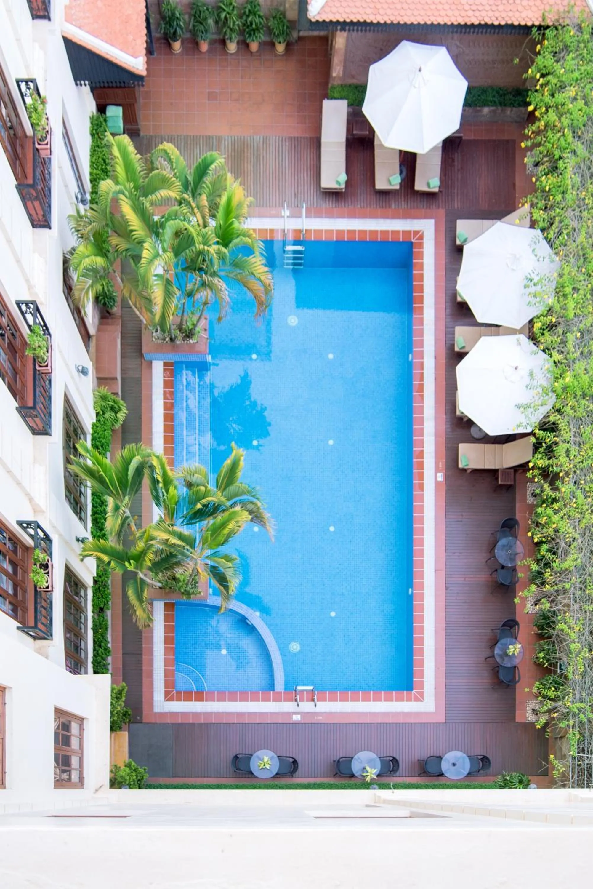 Pool view in Steung Siemreap Hotel