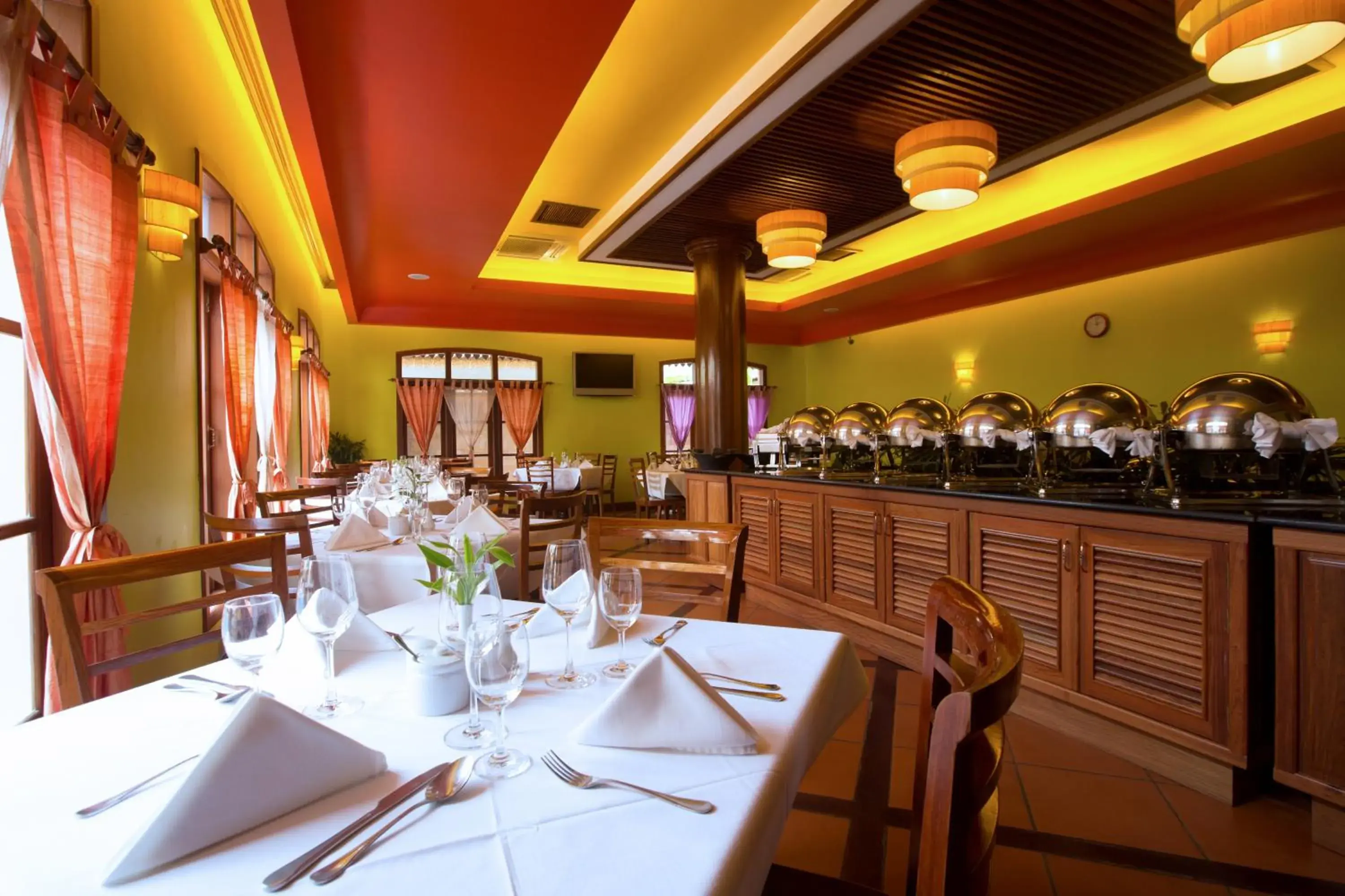 Restaurant/places to eat in Steung Siemreap Hotel Restaurant/places to eat in Steung Siemreap Hotel