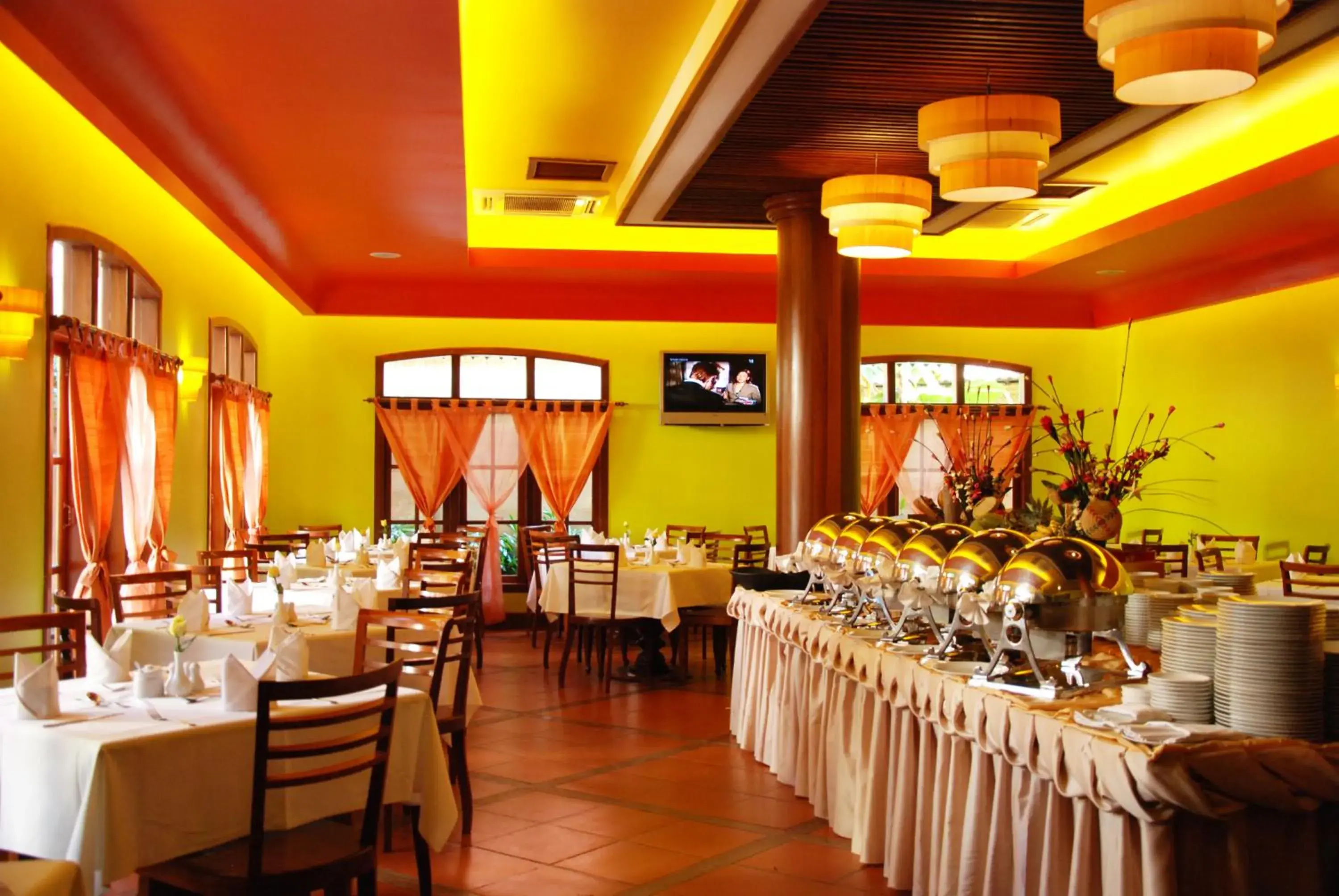 Restaurant/places to eat in Steung Siemreap Hotel Restaurant/places to eat in Steung Siemreap Hotel