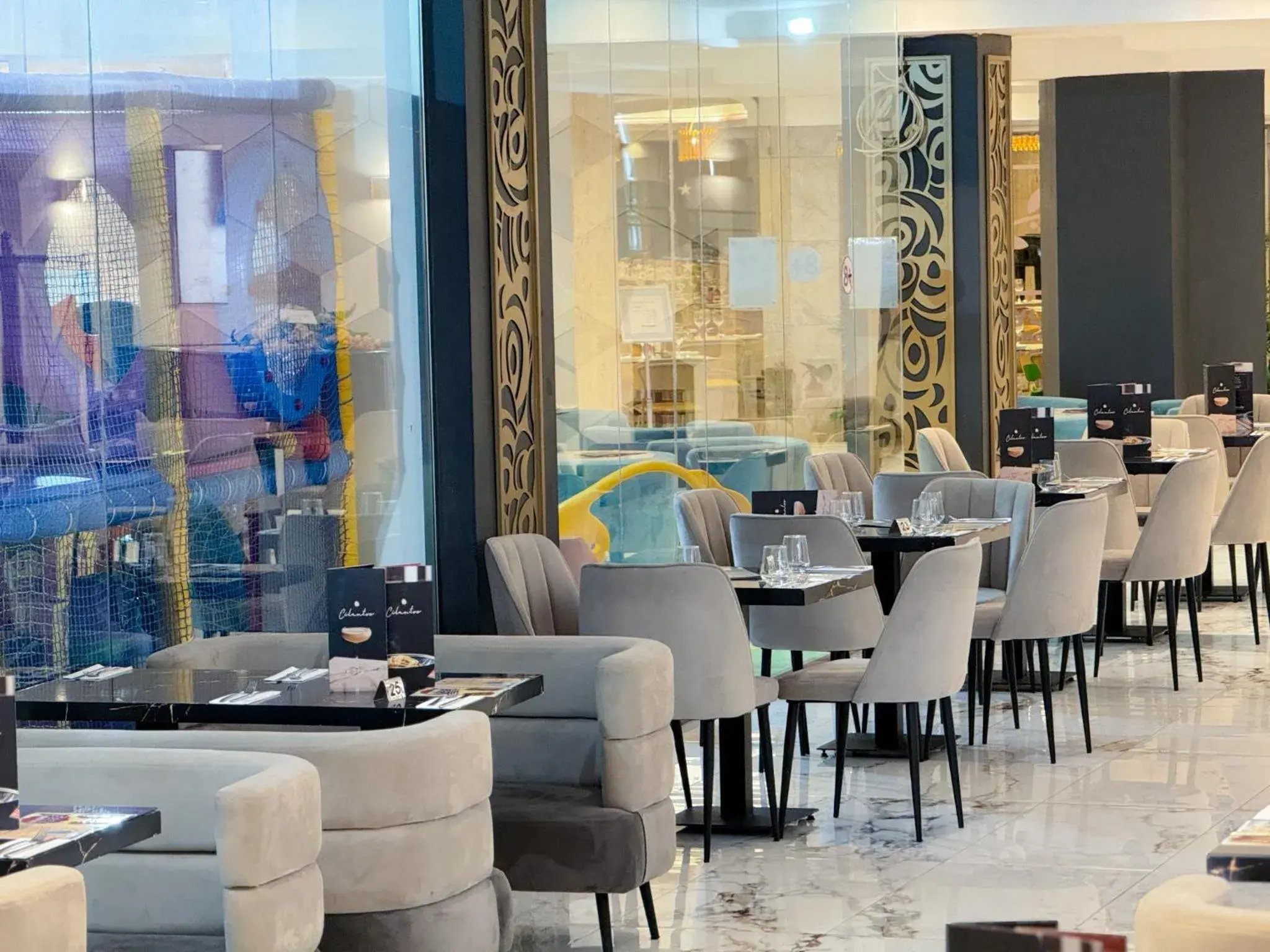Restaurant/places to eat in Soreda Hotel Restaurant/places to eat in Soreda Hotel