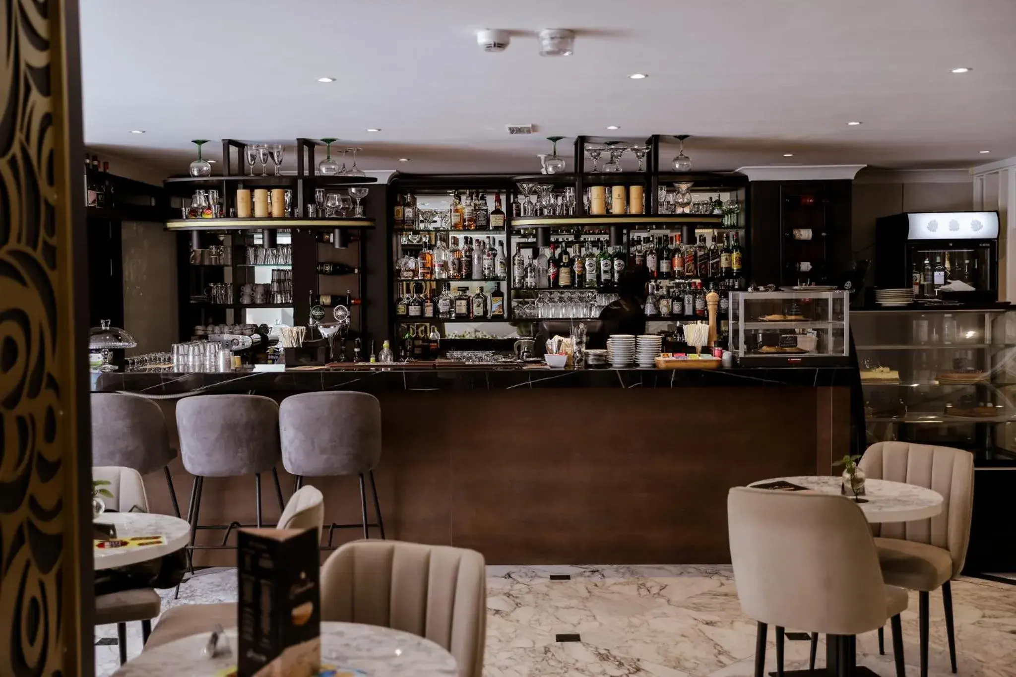 Lounge or bar in Soreda Hotel Lounge or bar in Soreda Hotel