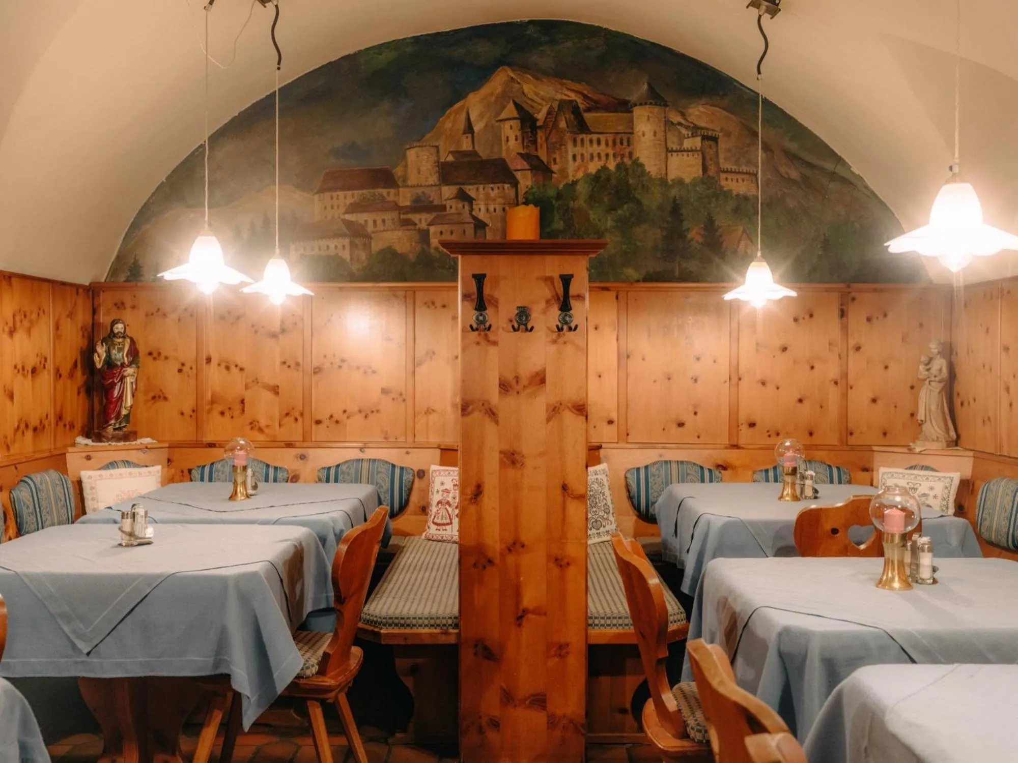 Restaurant/places to eat in POST POST Hotel - Alpine Boutique Hotel & Spa