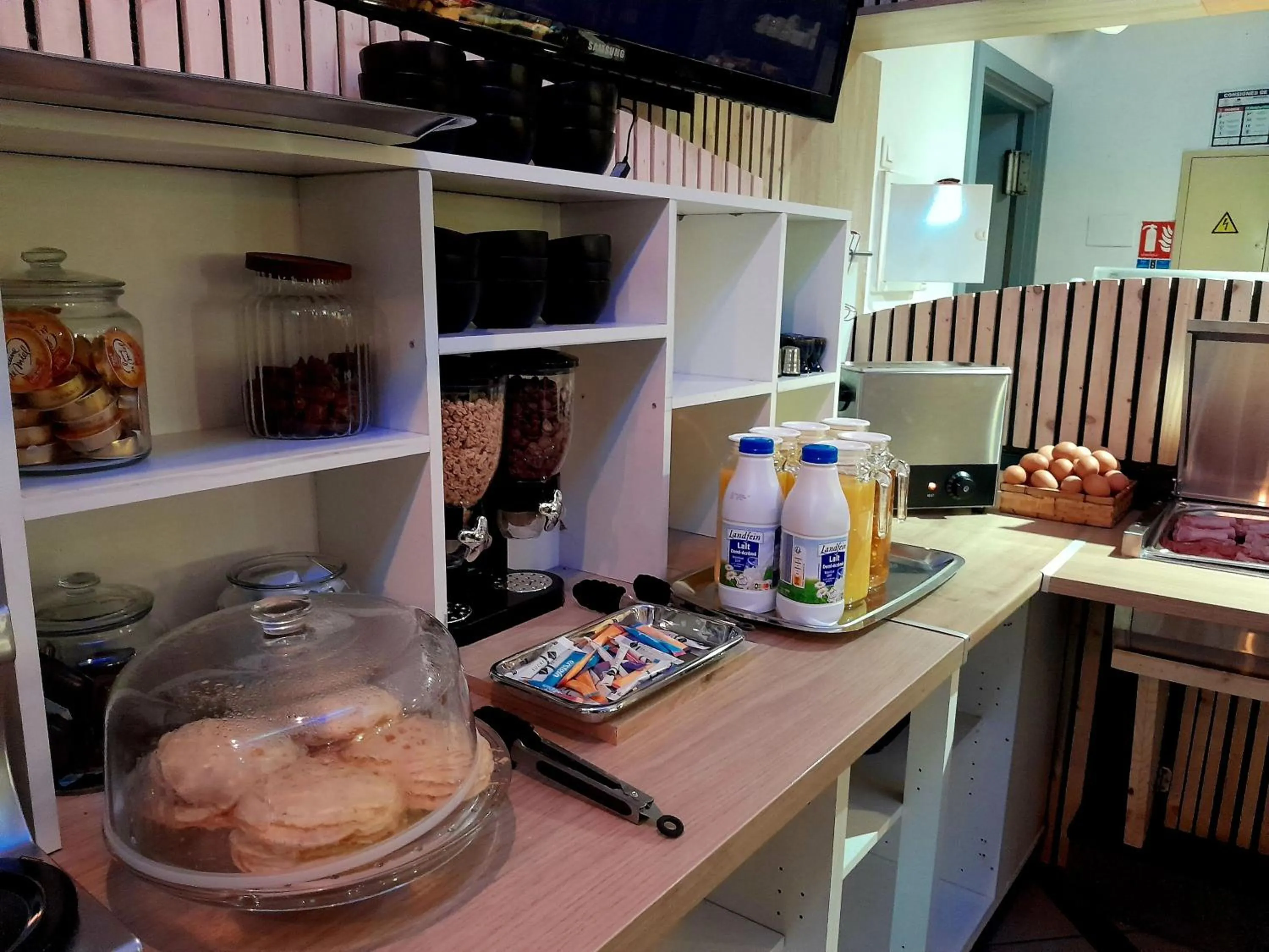 Breakfast in Hôtel NOROTEL