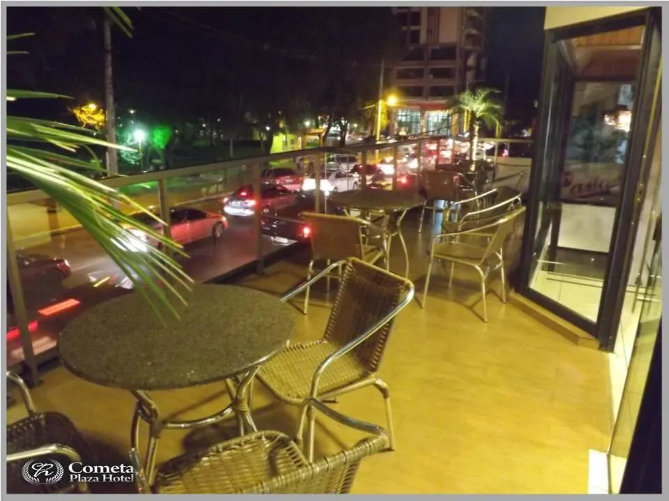 Cometa Plaza Hotel