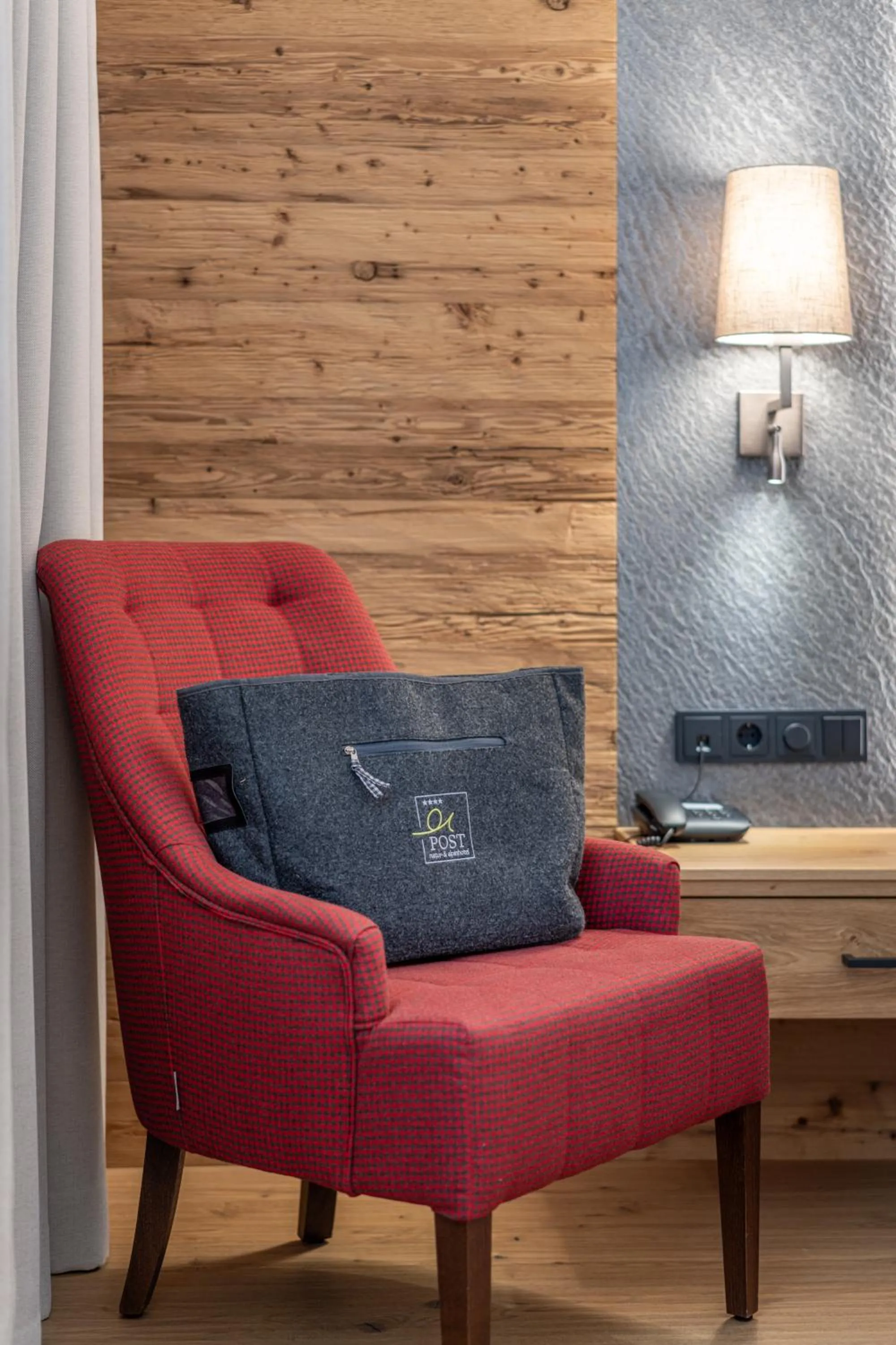 Photo of the whole room in Natur & Alpinhotel Post