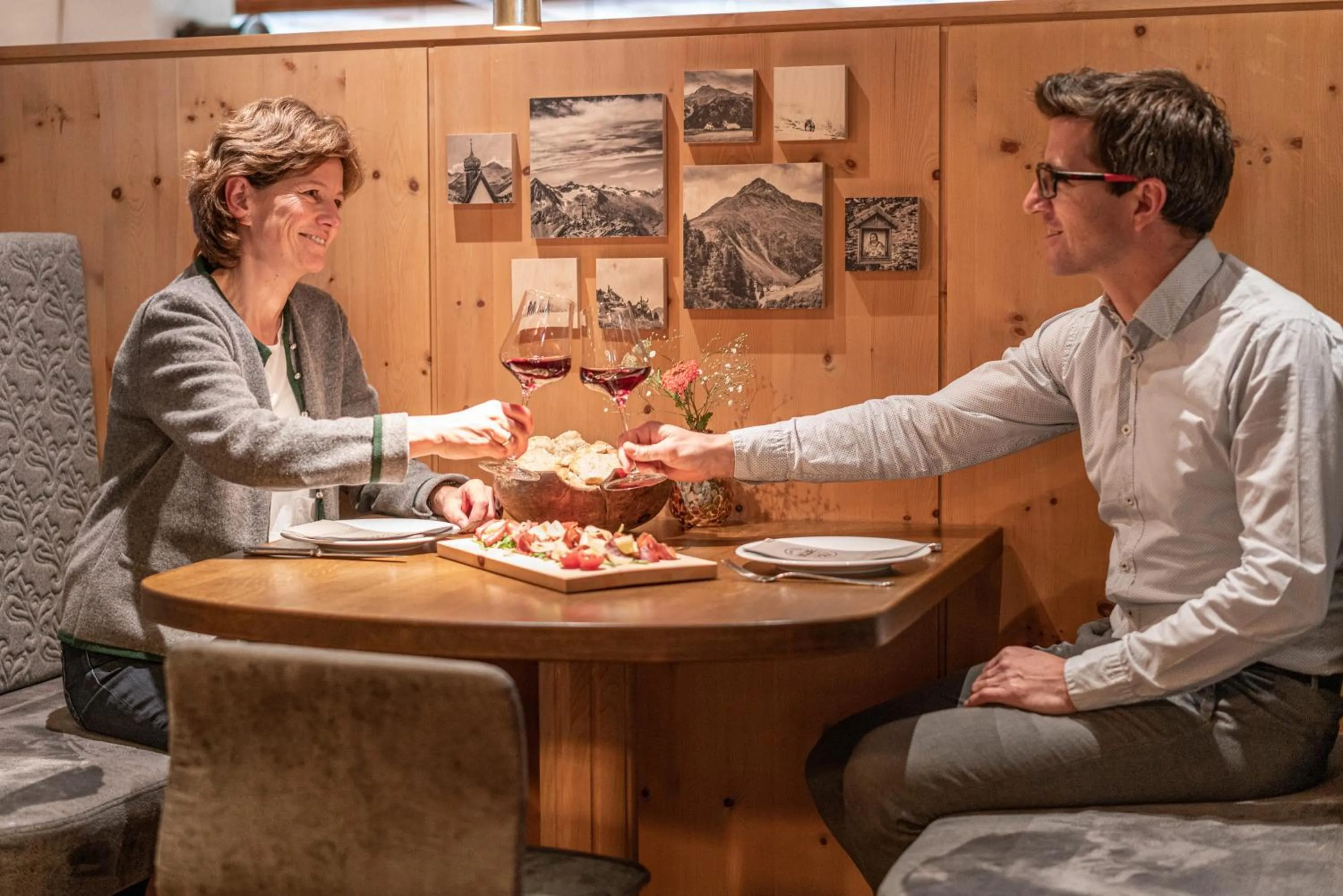 Food in Natur & Alpinhotel Post