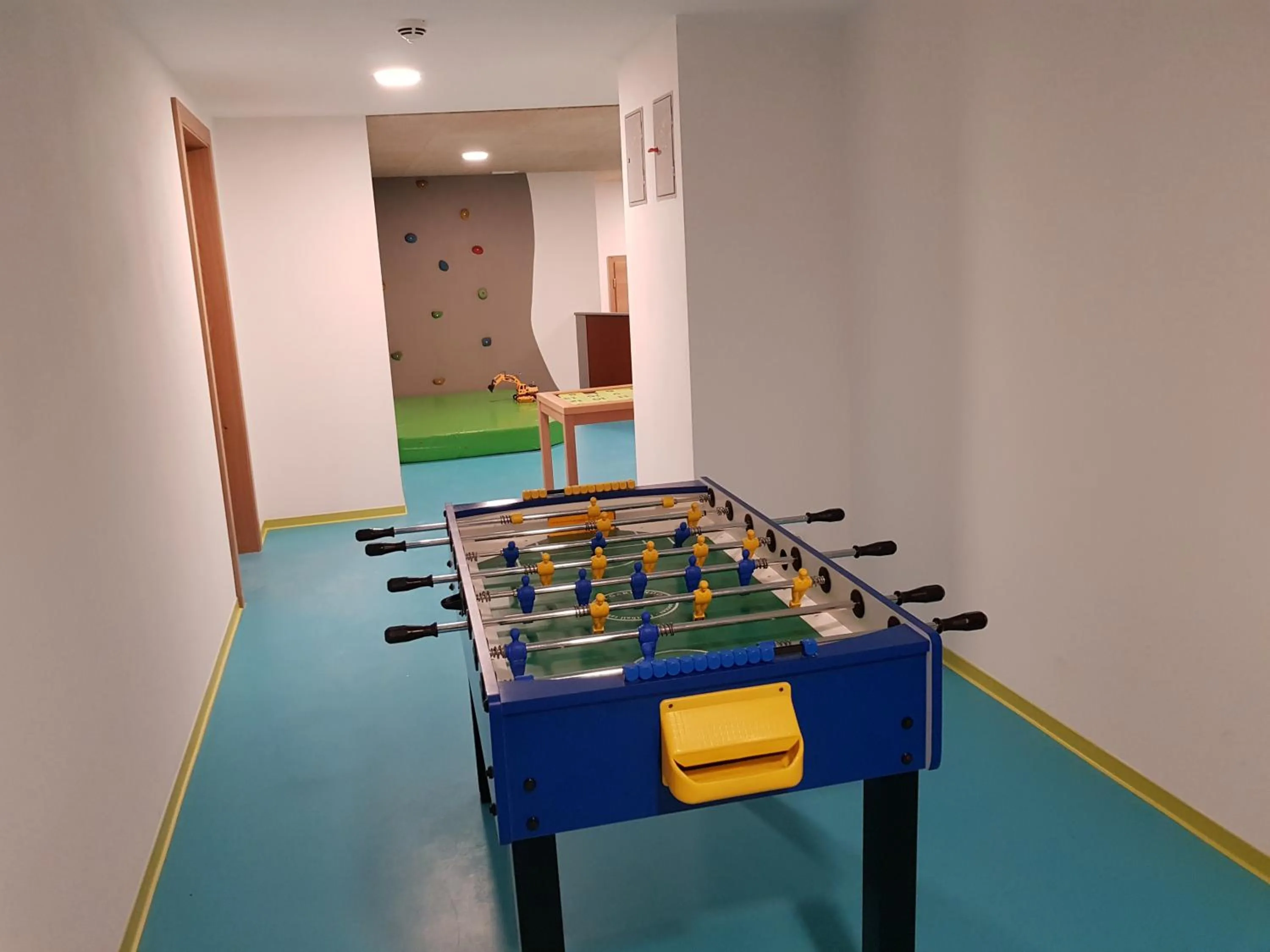 children in Hotel Restaurant Schaurhof