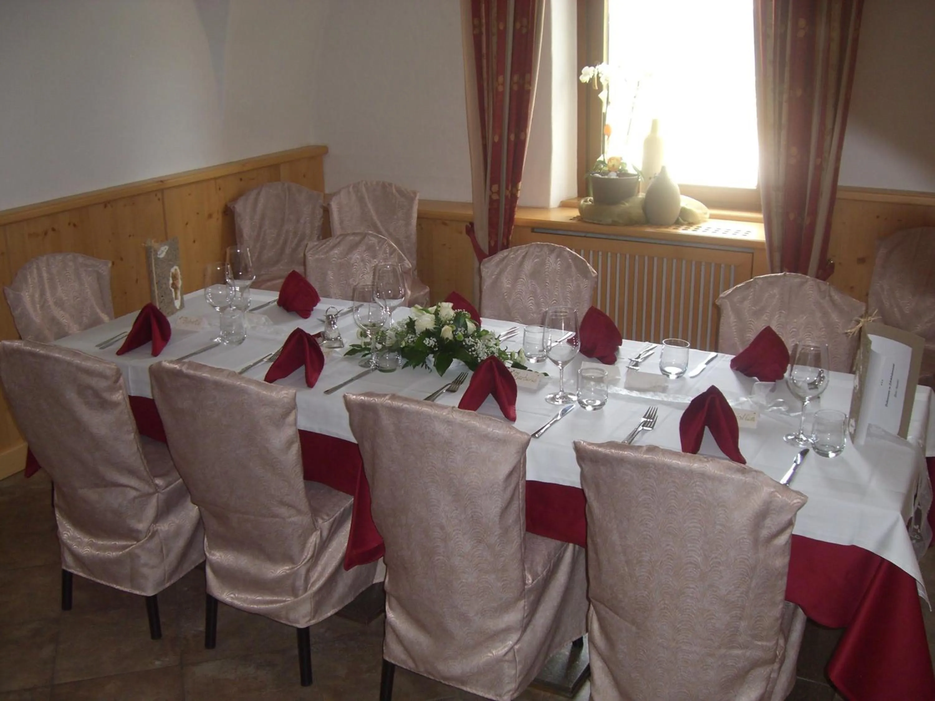 Restaurant/places to eat in Hotel Restaurant Schaurhof