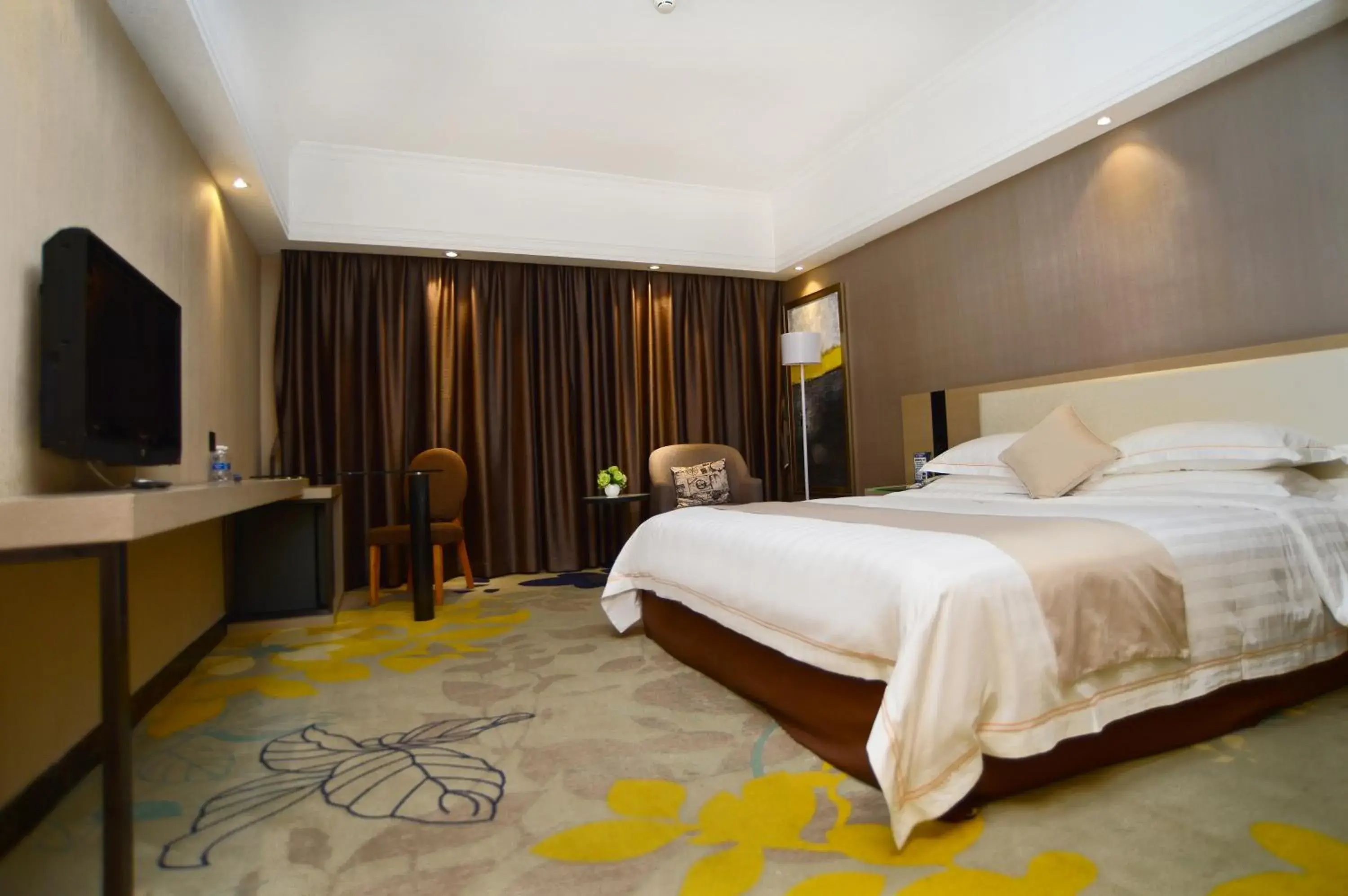 Photo of the whole room, Bed in Shenzhen Kaili Hotel, Guomao Shopping Mall Photo of the whole room, Bed in Shenzhen Kaili Hotel, Guomao Shopping Mall