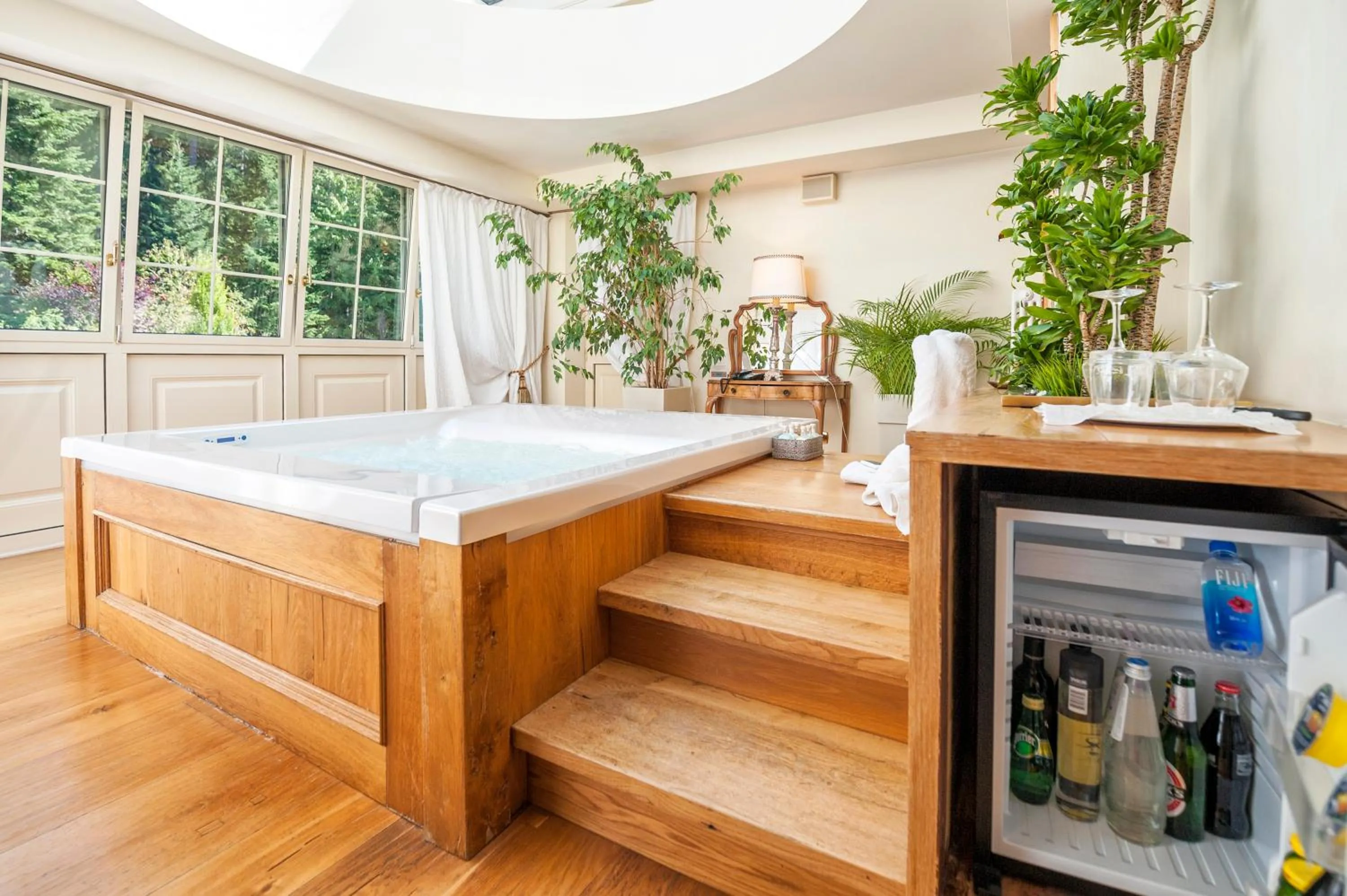 Hot Tub in Villa Orso Grigio