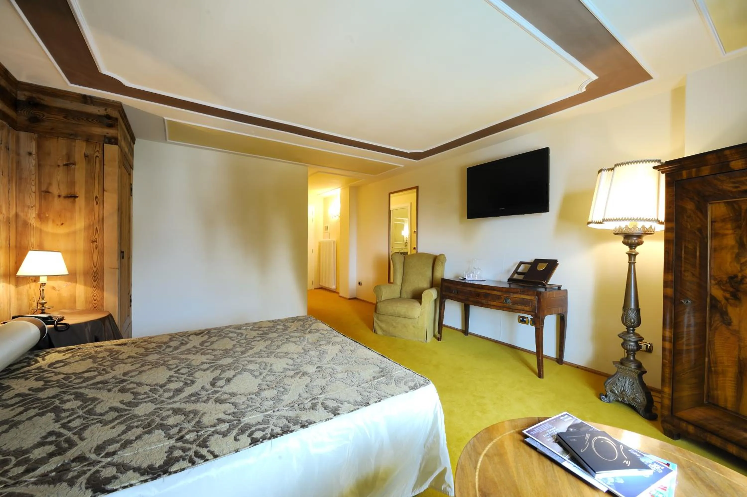 TV and multimedia, Bed in Villa Orso Grigio