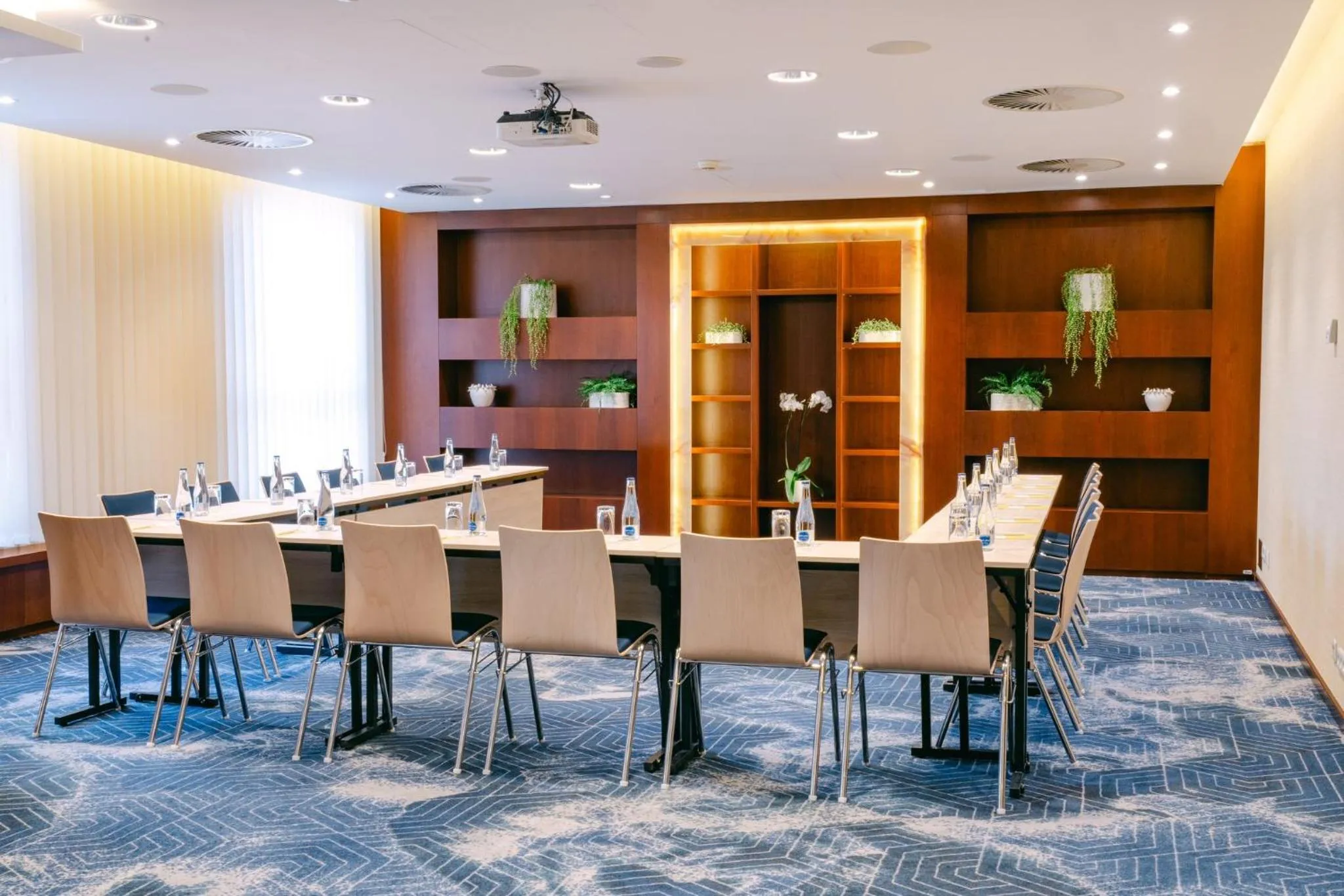 Meeting/conference room in Crowne Plaza Bratislava by IHG