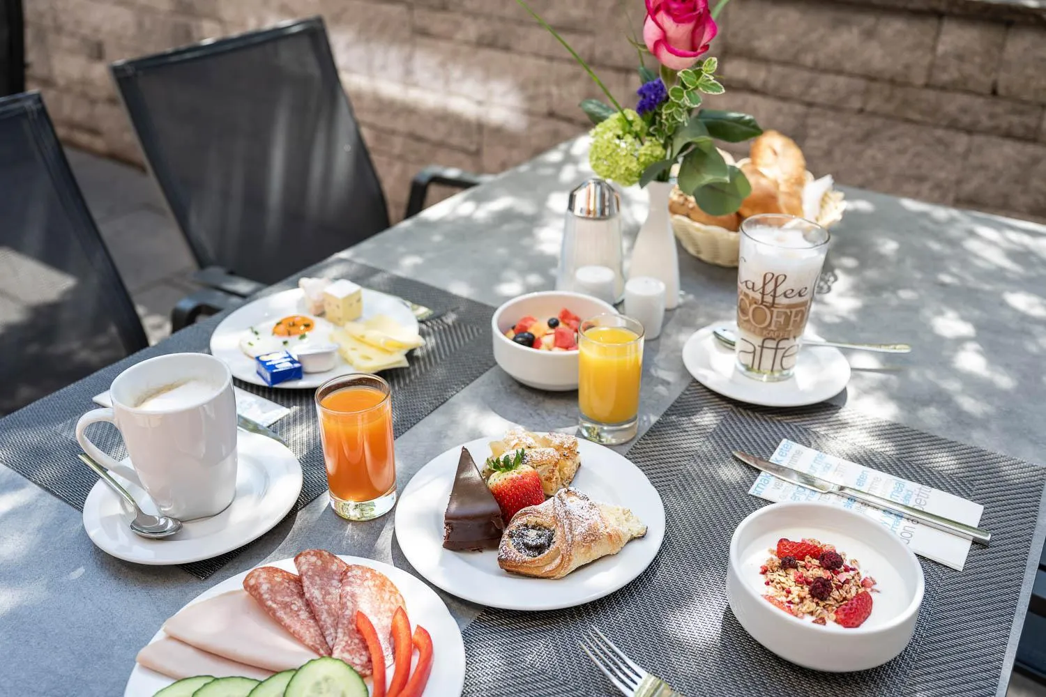 Breakfast in Hotel Ganslhof - Adults only