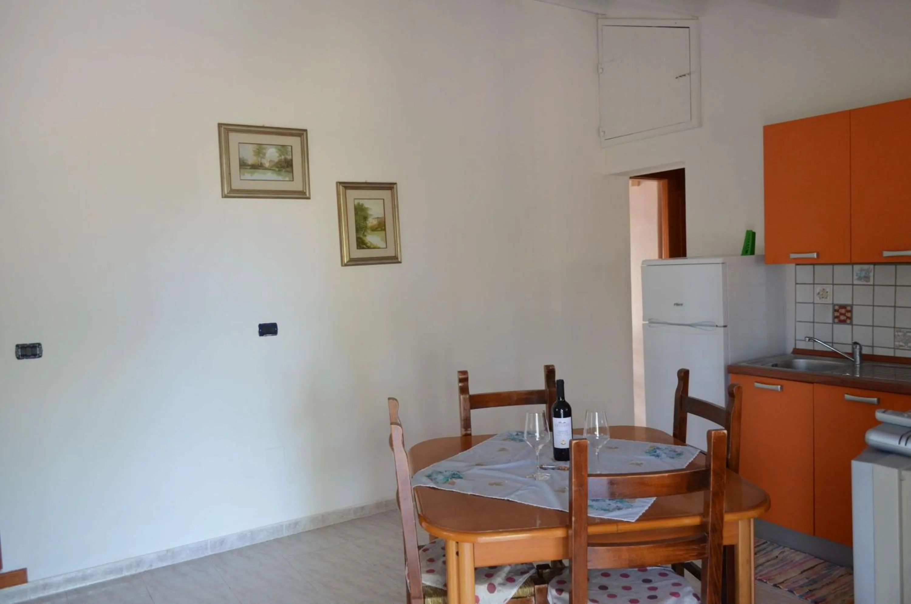 Kitchen or kitchenette in Casa Vacanze Cala Sapone