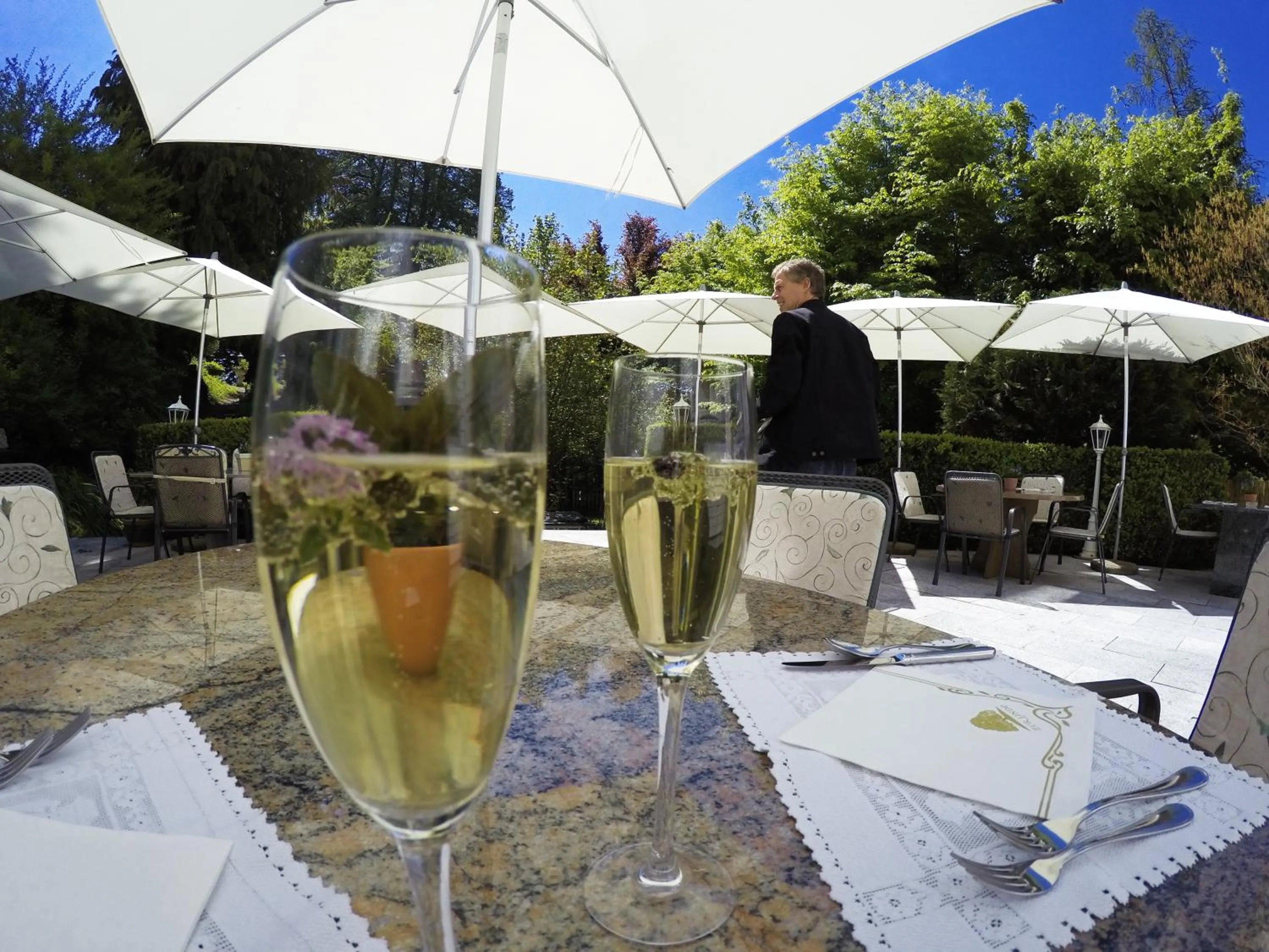 Restaurant/places to eat in Hotel & Spezialitätenrestaurant zur Linde