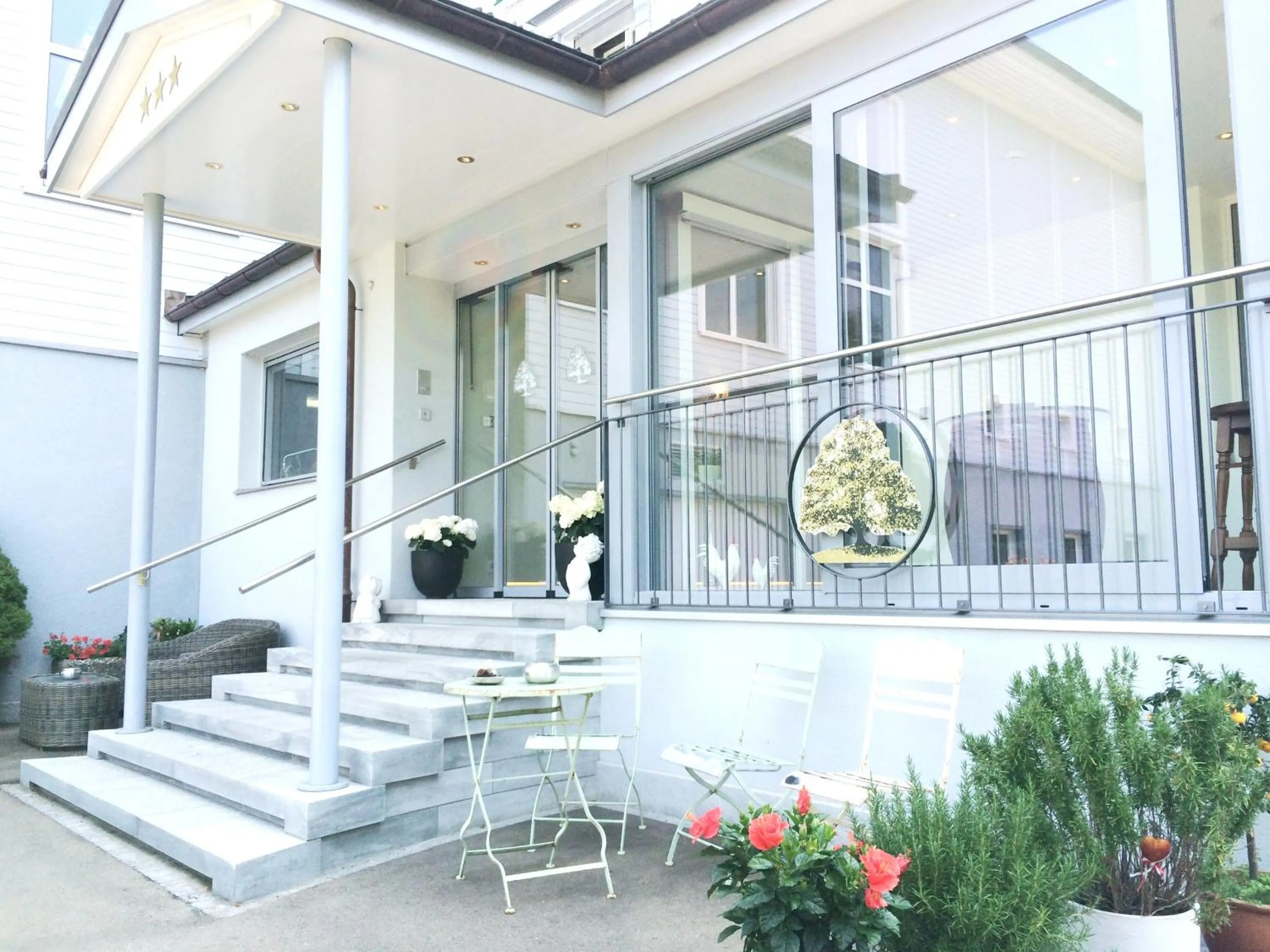 Facade/entrance in Hotel & Spezialitätenrestaurant zur Linde